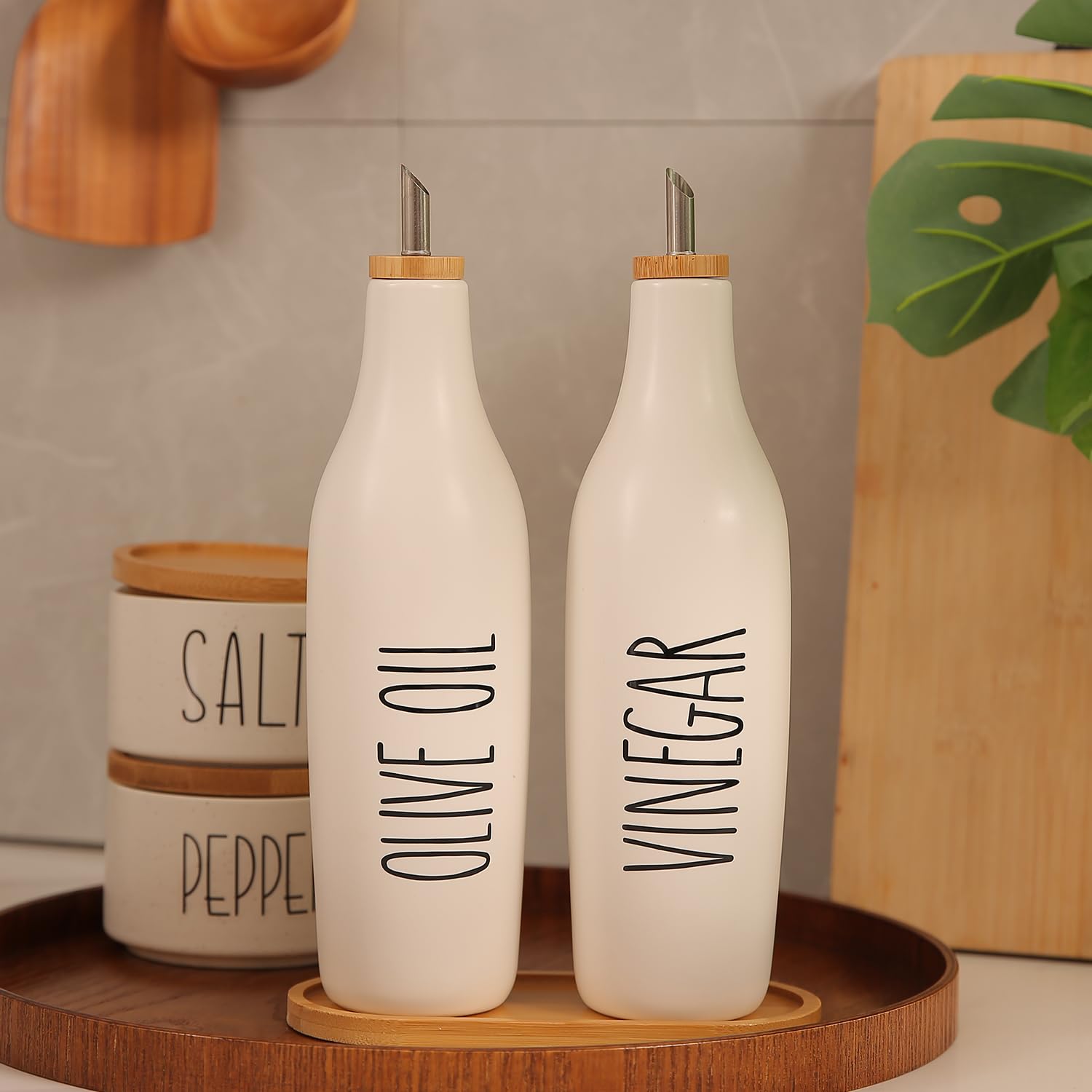 HOMCDALY Juego de dispensador de aceite de oliva y vinagre, cerámica, 16.9 onzas, dispensador de aceite y vinagre de cocina, diseño moderno de granja, 2 unidades