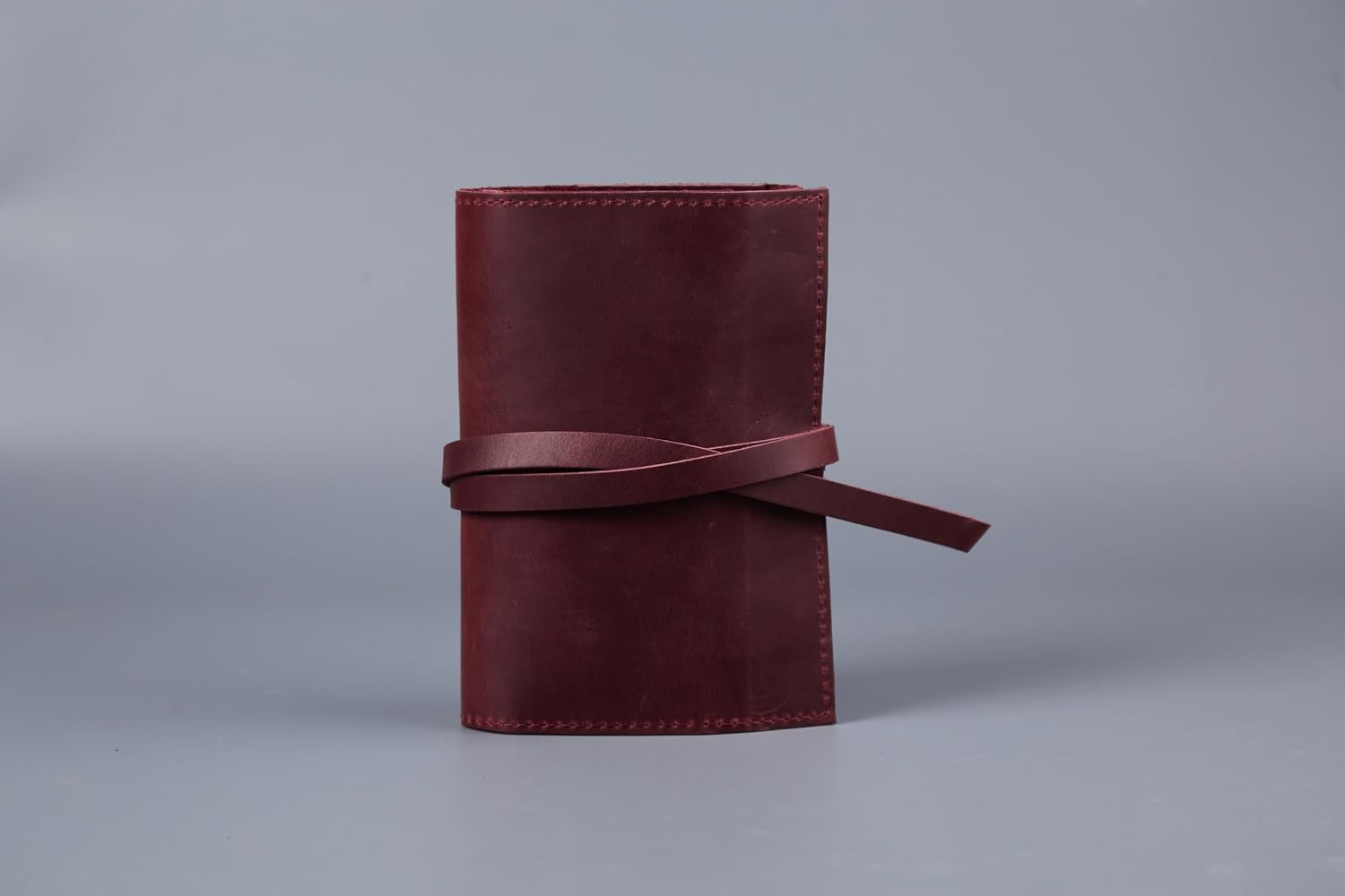 INCARNE Jewelry Travel Organizer Roll - Travel Jewelry Organizer Box - Jewel Case for Necklaces, Rings, Bracelets, Earrings - Men Women Jewelry Case Holder, Genuine Leather, Vintage Burgundy