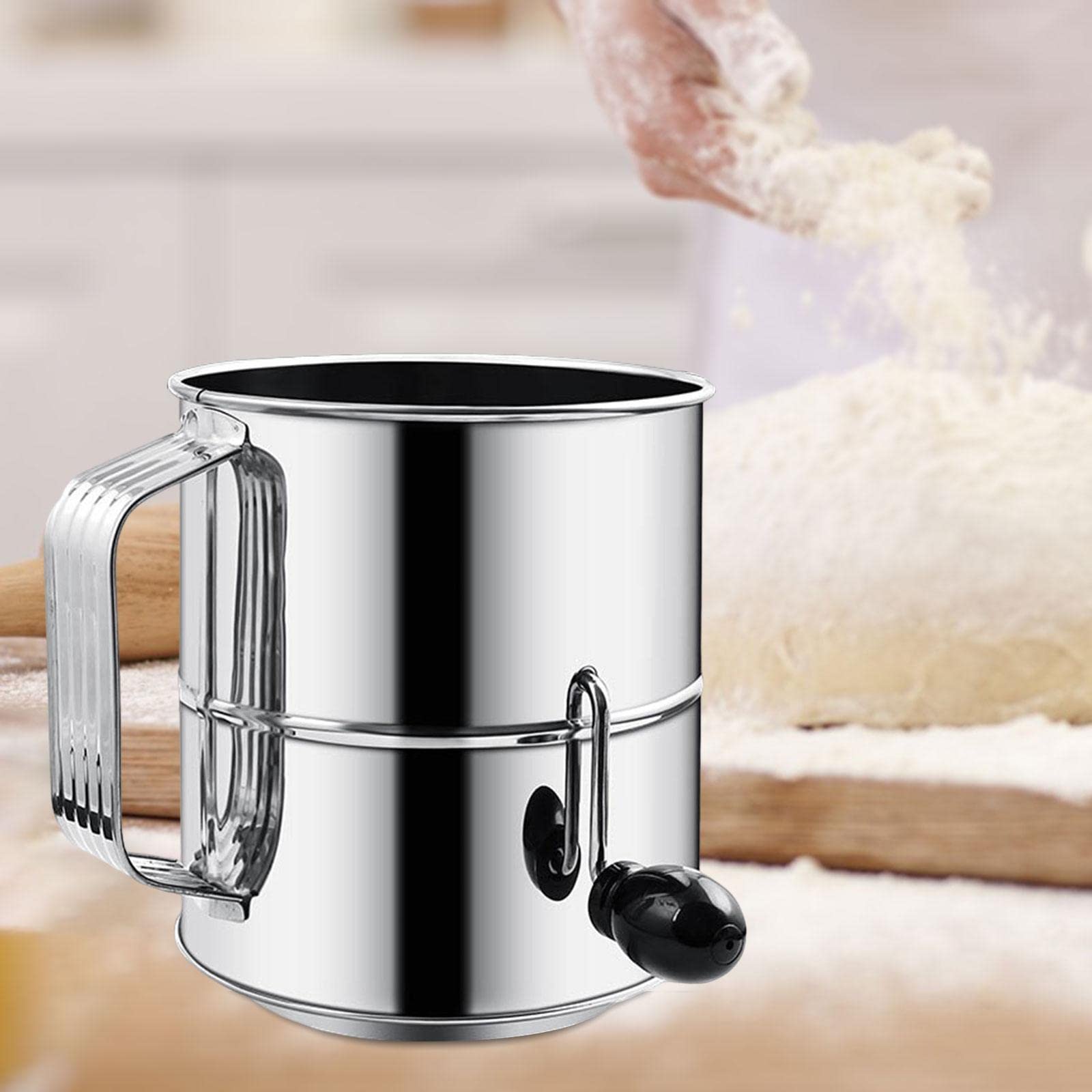 Amagogo Mehlsieb mit Handkurbel Edelstahl Feines Mehlsieb Zum Sieben Und Belüften von Backzutaten Gleichmäßige Ergebnisse Beim Backen für Hausgebrauch, 8 Tassen