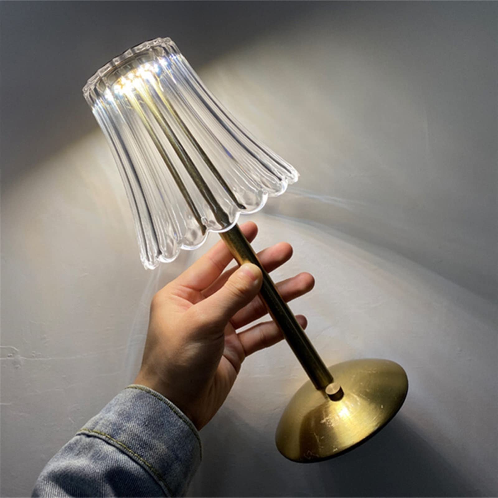 Nowoczesna lampa biurkowa LED z kryształowym diamentem ze ściemnianiem dotykowym USB ochrona oczu lampka nocna do restauracji / hotelu / baru dekoracja