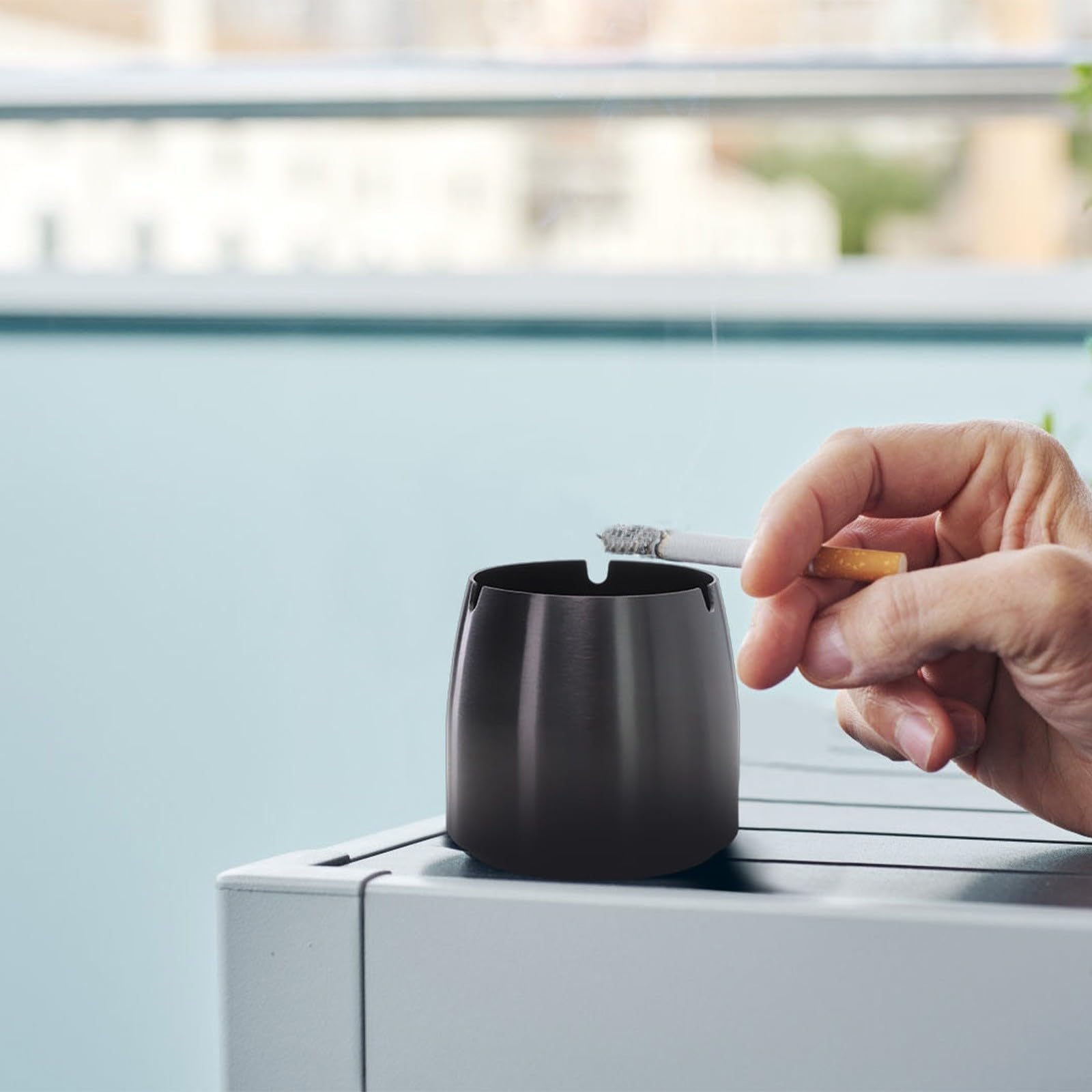 Portacenere da tavolo in acciaio inossidabile, antivento, con coperchio, grande capacità, per uso esterno, base antiscivolo, per casa, bar, caffetteria e decorazione del giardino (H)