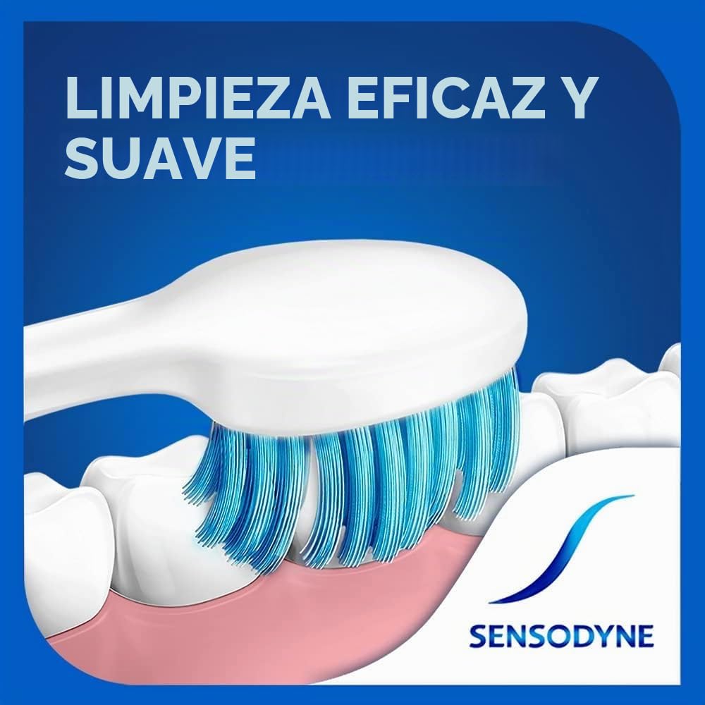 Sensodyne Cepillo de dientes sensible, dientes suaves y sensibles, 3 unidades (paquete de 2)