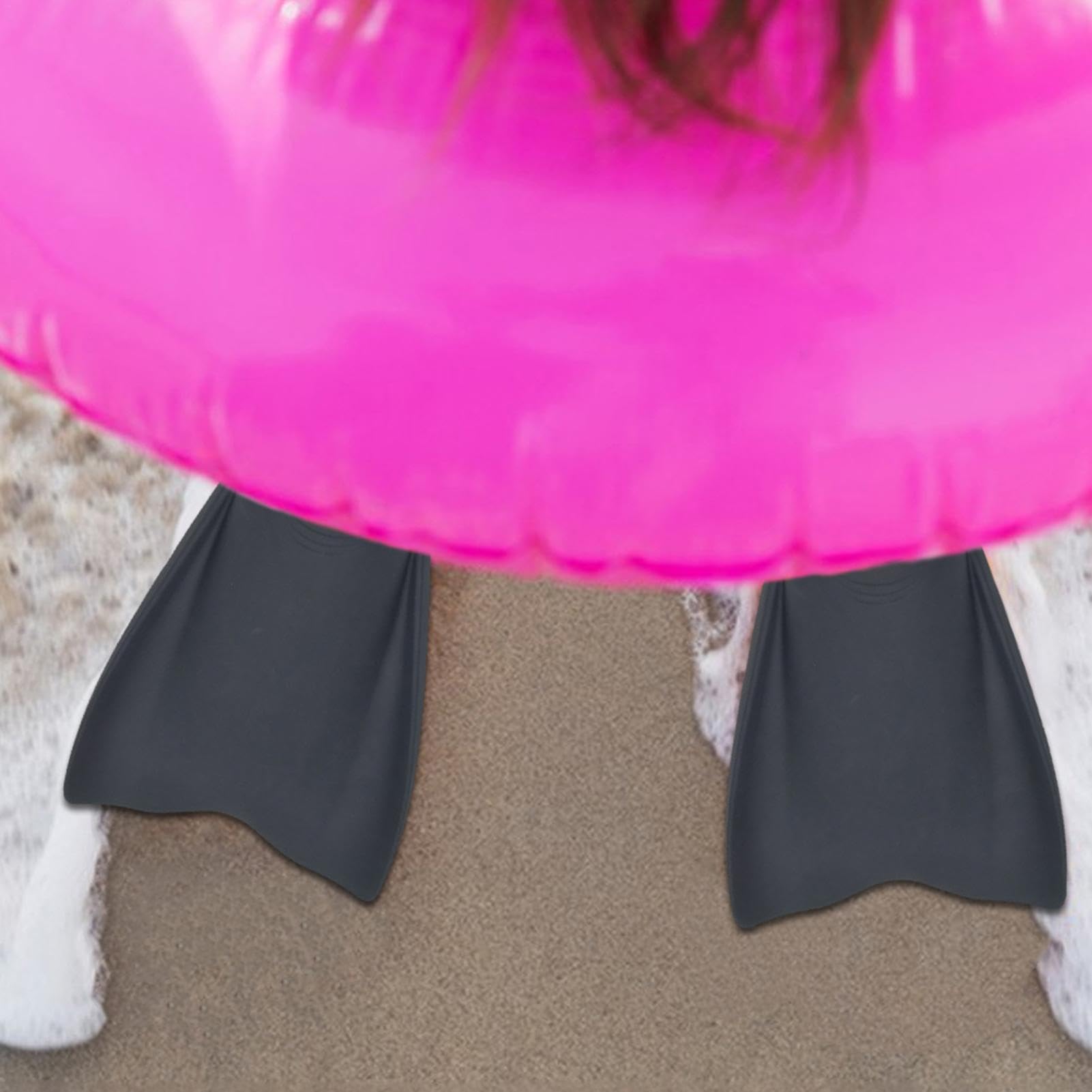 Pinne da allenamento per nuoto, pinne corte in silicone per uomini e donne, pinne galleggianti per gli amanti del nuoto e gli appassionati di sport acquatici