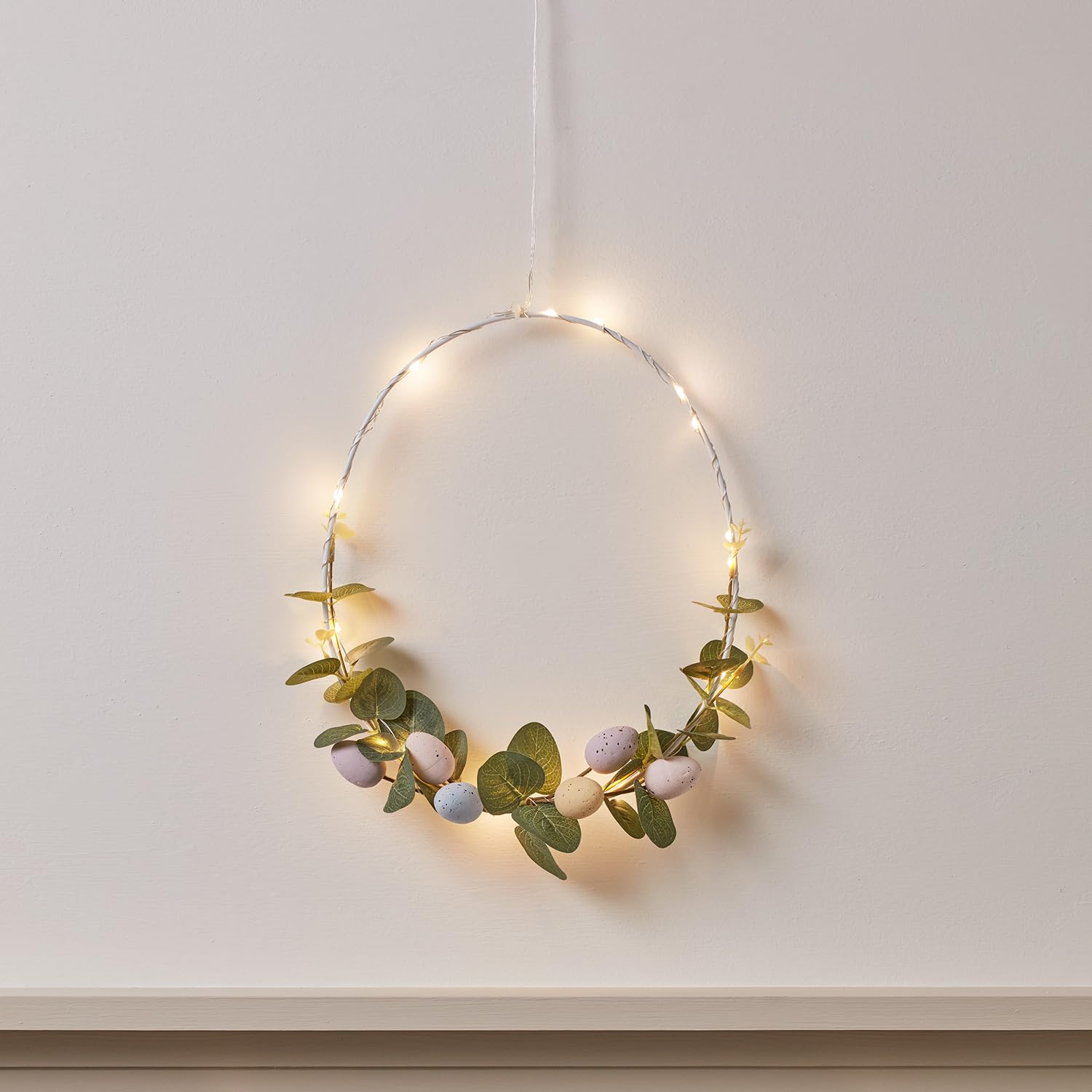 Lights4fun 30 cm paaseikrans ovaal paasdecoratie halve krans paaskrans indoor deurkrans Pasen wanddecoratie