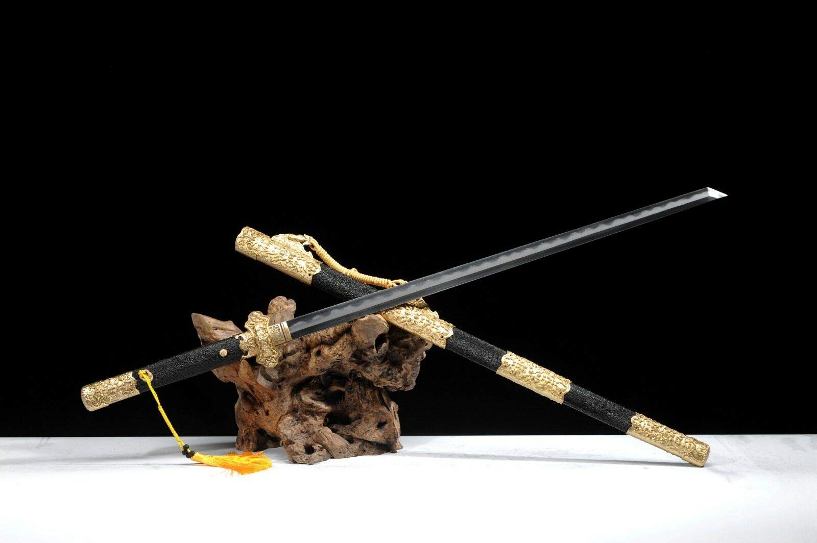 Sword Tang Dynasty Dao MJ is Made up of Bailian Damascus Steel and Shark Skin Scabbard