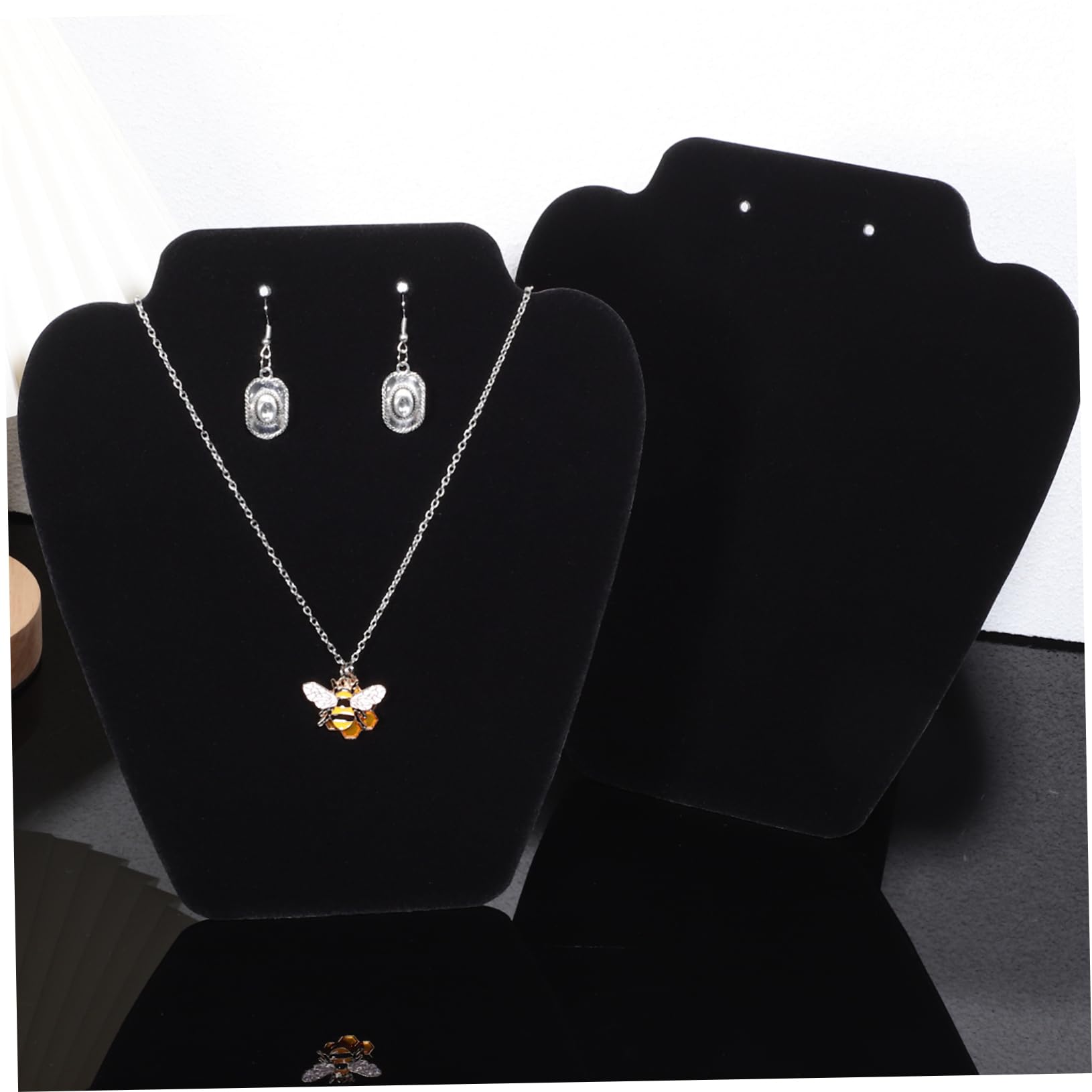 BESPORTBLE Expositor De Joyas De Terciopelo Suave, Soporte Caballete Negro, Para Pendientes y Collares, Juego De 18 Piezas, Tamaño 15x14x0,5 Cm, Adecuado Para Hogar y Tienda