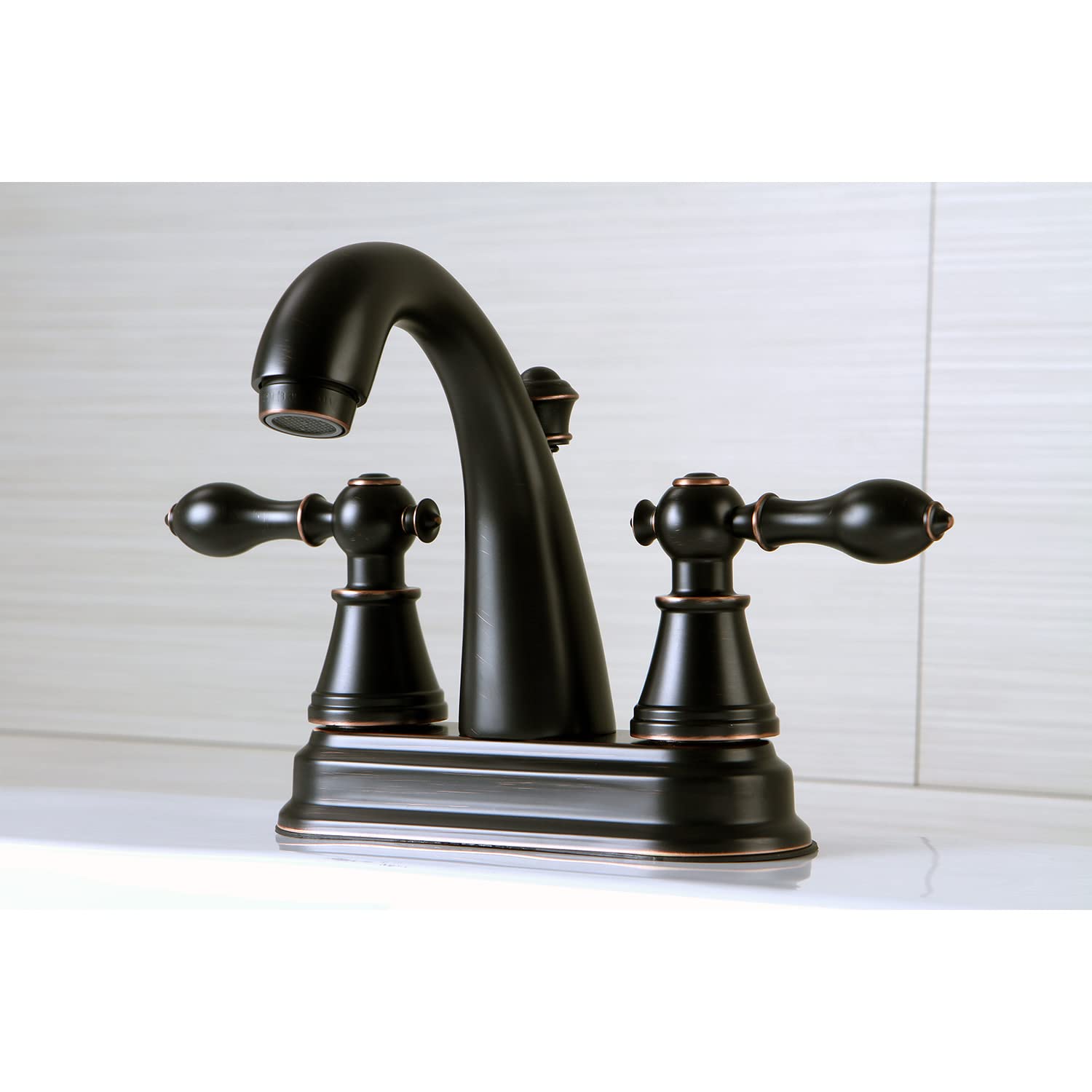 Kingston Brass FSY7616AL angielski klasyczny pojedynczy uchwyt 10 cm centralny kran toaletowy, Neapol Brąz