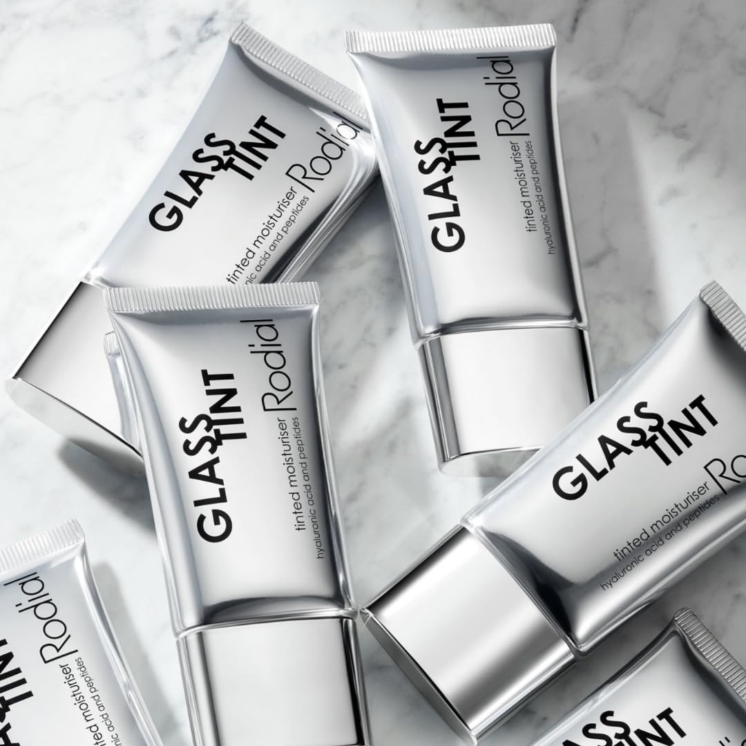 Rodial Glass Tint - Tinted Moisturiser Shade 2 Hamptons (1 fl oz)