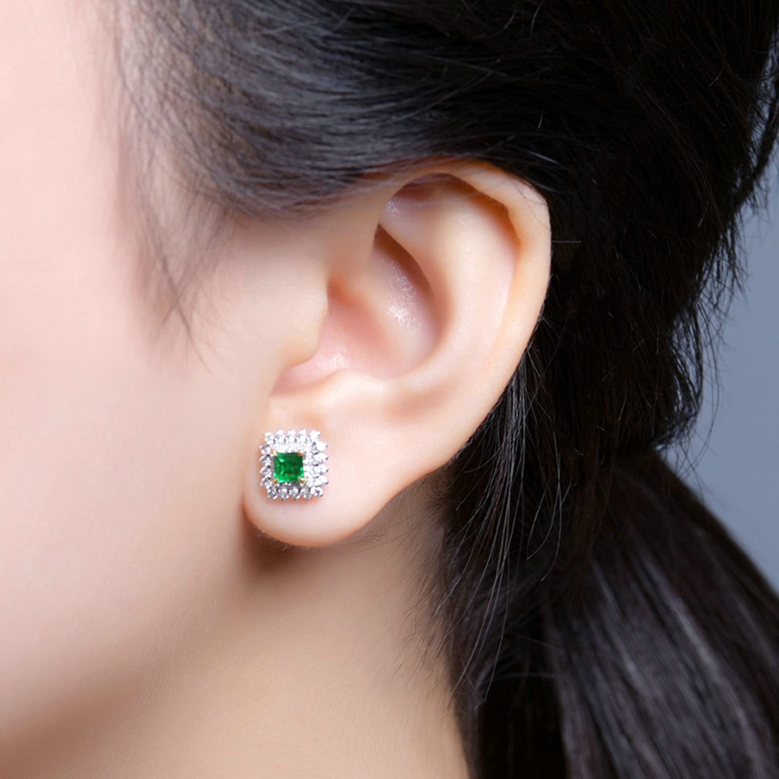 Daesar Damen Ohrstecker 750 Weißgold Echt, 4-Steg-Krappenfassung mit Smaragd 0.56ct Weißgold Ohrringe Hochzeit Diamant