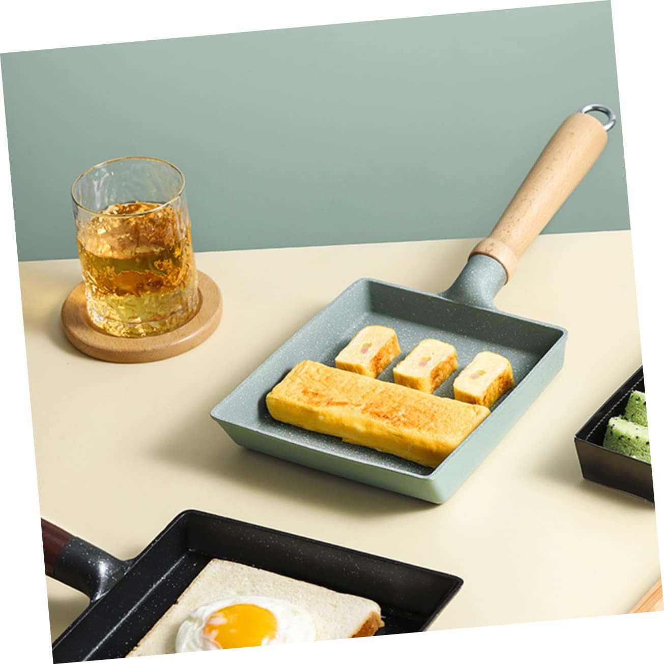 Unomor Omelette Pan Hanging Non-stick Frying Pan Flat Bottom Heat-resistant Handle Breakfast Cooking Home for Eggs Steaks