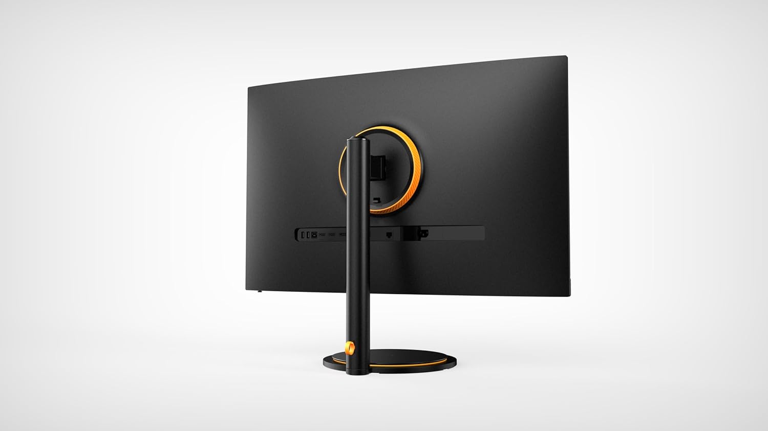 Šikmá zadná časť view of the Evolve III X4-32E2U Smart Monitor, highlighting the port configuration on the back panel.