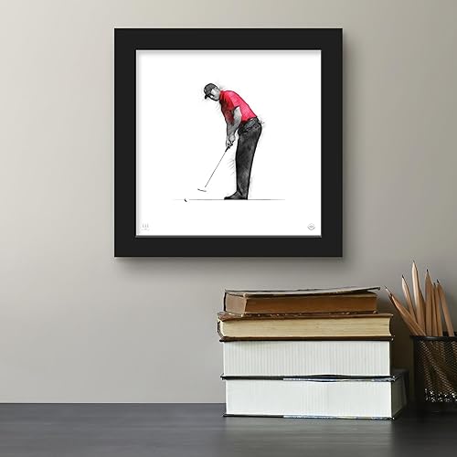 Miniatura 4 de Trends International Gallery Pops Tiger Woods - Arte de pared Putting, versión enmarcada negra, 12 x 12 pulgadas