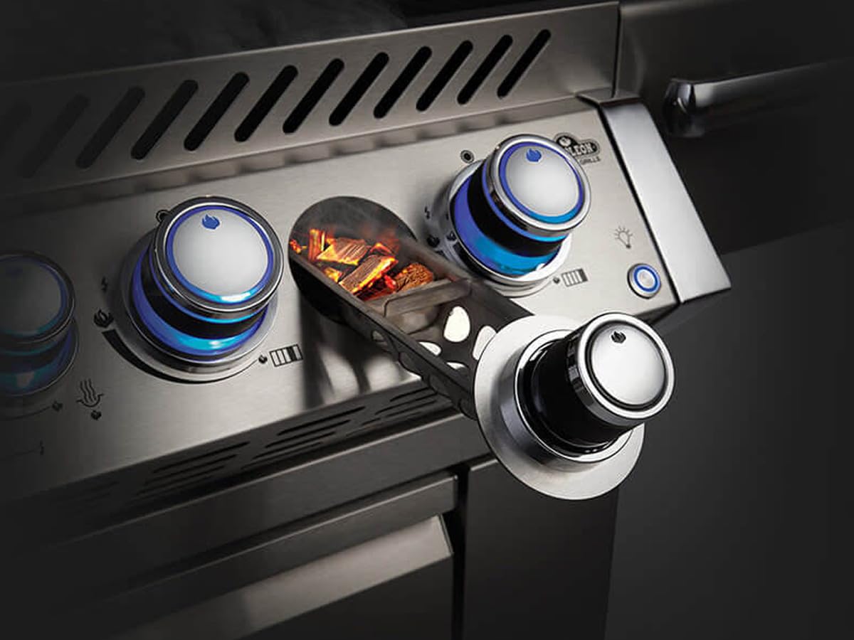 Napoleon Barbecue gaz encastrable Prestige Pro 825 INOX 4 brûleurs + 2 Sizzle Zone + brûleur arrière + Fumage