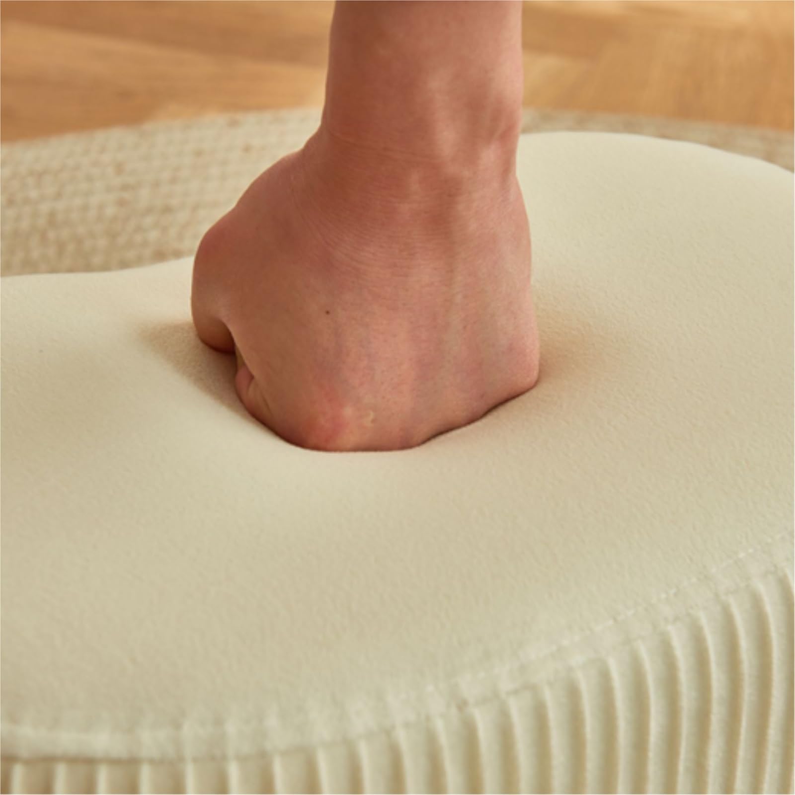 Ottomana Salón Reposapiés Cómodo, Suave, Corto, Tapizado De Felpa, con Asa Portátil Asiento Extra(Beige)