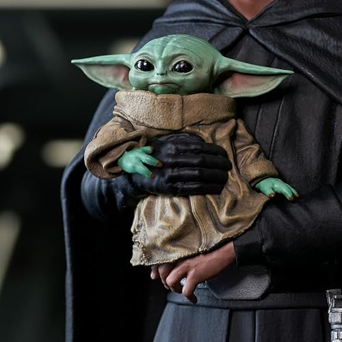 Miniatura 2 de Diamond Select Toys Colección Premier de Star Wars: The Mandalorian: Luke Skywalker y estatua de Grogu, multicolor