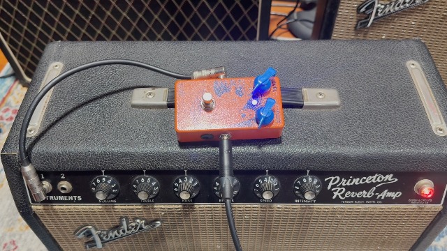Amazon.com: SonicGeek FuzzCat Guitar Fuzz Pedal Handmade FF