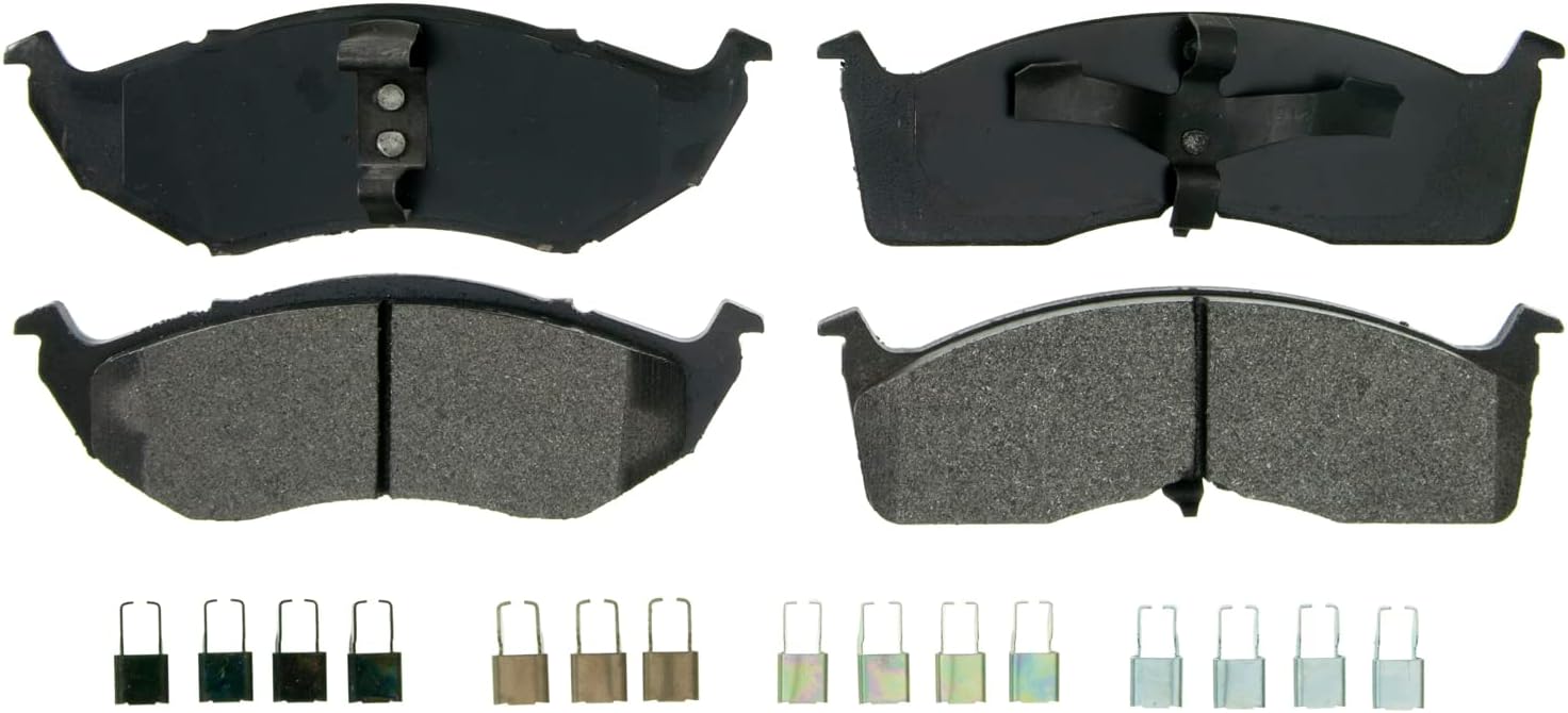 Wagner QuickStop ZX730B Front Disc Brake Pad Set for 2005 Dodge Neon