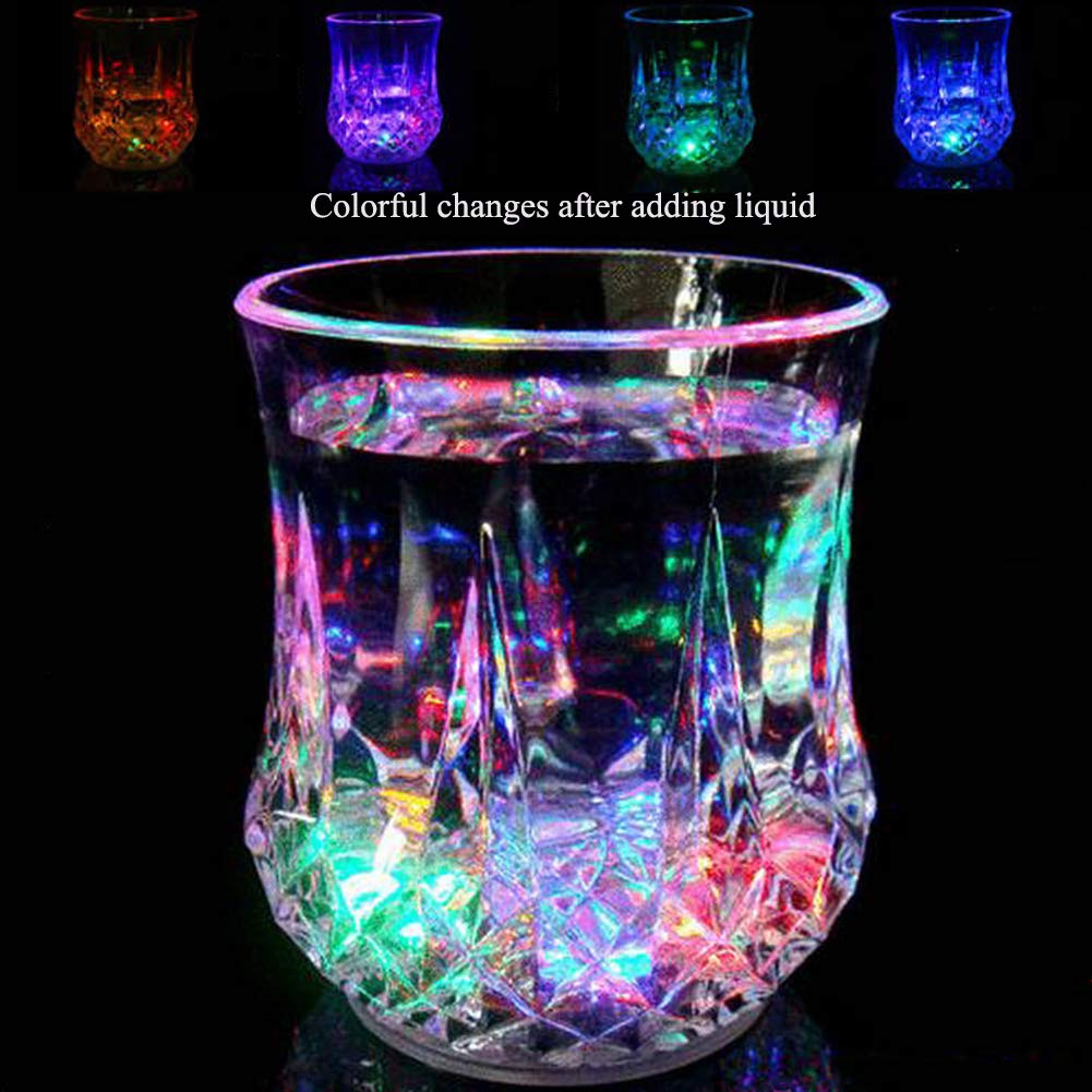 4 bicchieri luminosi con luce LED, bicchieri per vino attivati automaticamente dal liquido, bicchieri LED luminosi per feste, disco, night club, bar, whisky, birra (confezione da 4)