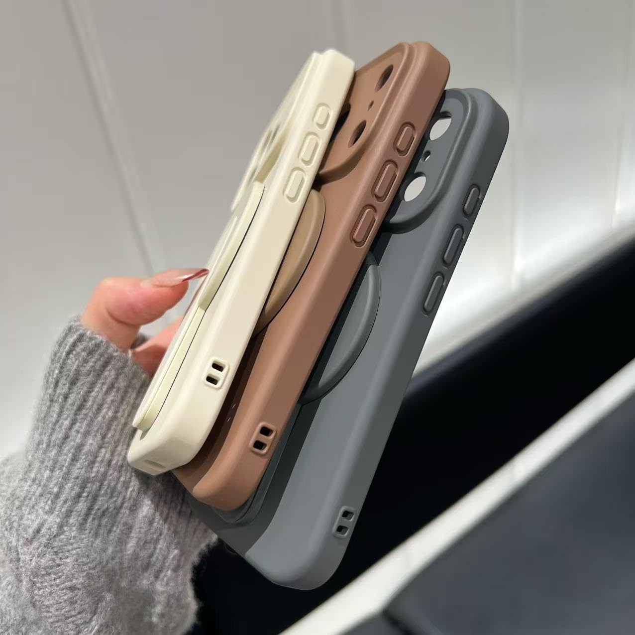 Custodia con supporto in silicone liquido per iPhone 17 Air 16 Plus 15 14 13 12 Pro Max 16e con cover posteriore morbida magnetica (per iPhone 17 Pro Max/Rosa)
