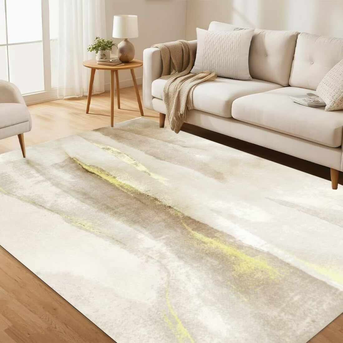 Tapis fille de couleur claire pour réchauffer le sol du salon de sa douceur