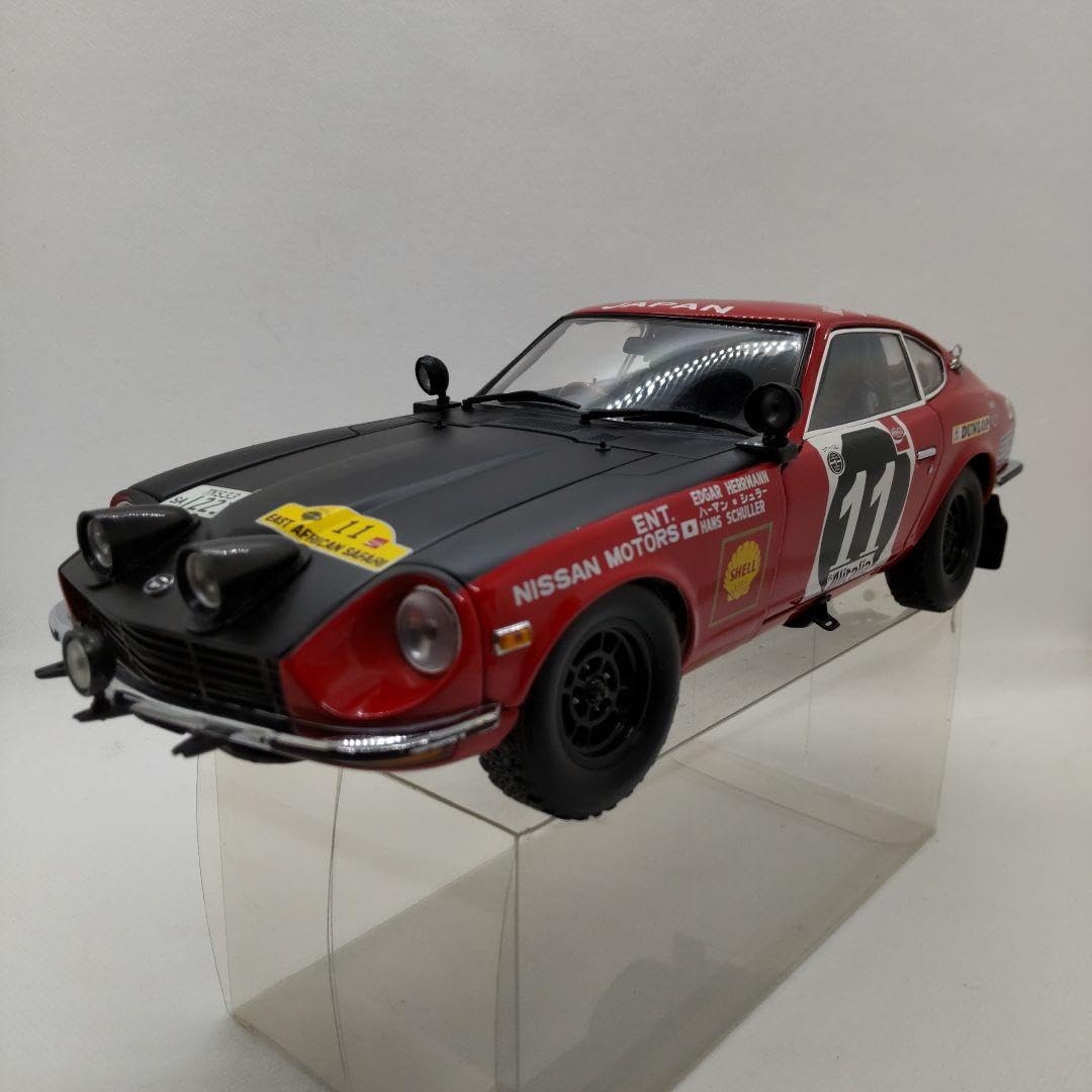 京商 1/18 ダットサン ２４０ Ｚ 1972 サファリラリー 優勝 ＃１１ Amazon | DATSUN 240Z #11 1971年サファリラリー優勝 エドガー