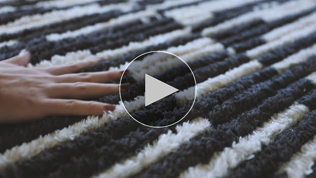 Amazon.com: Loloi Chris Loves Julia Alice Collection ALI-04 Cream