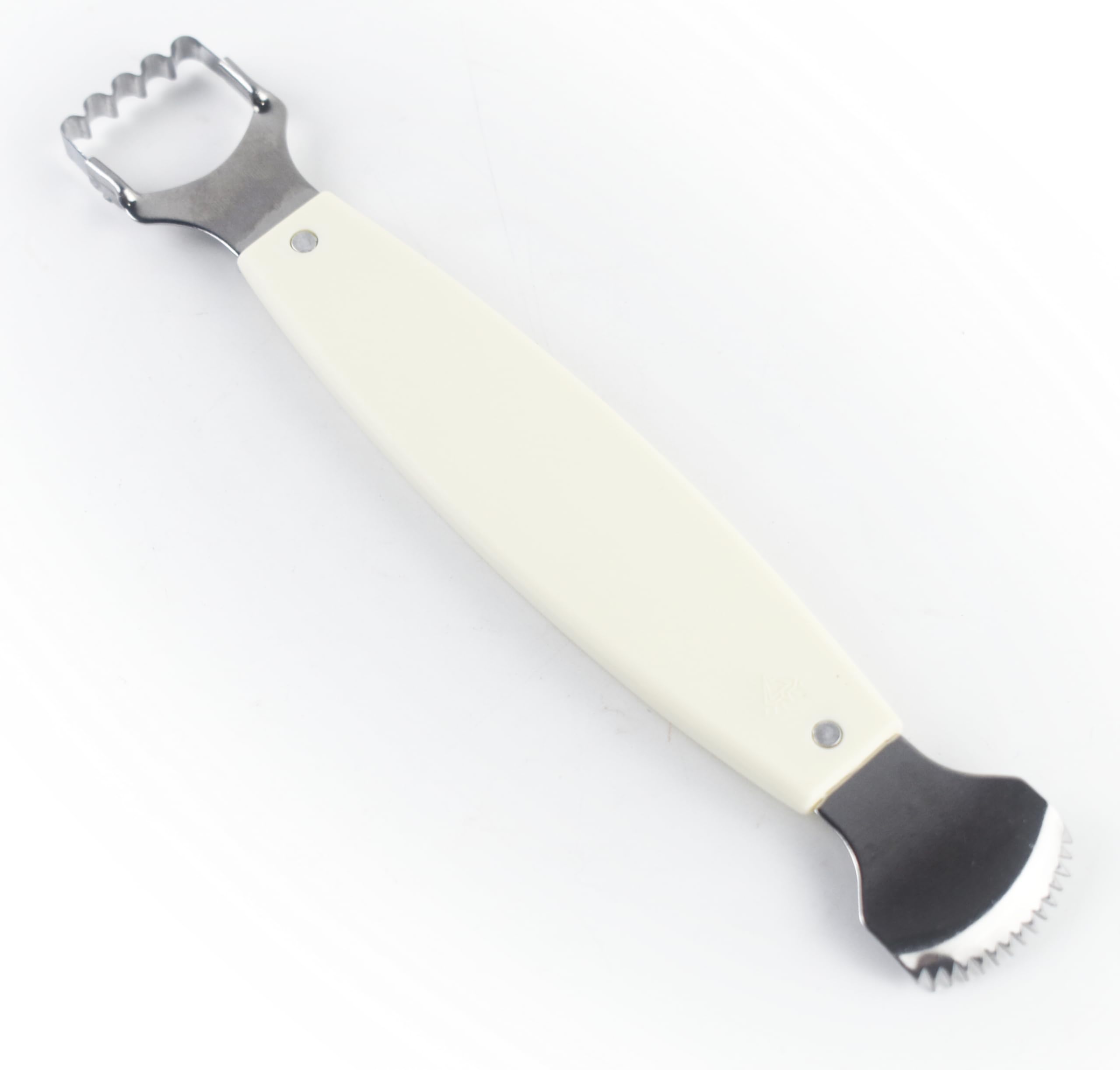 Smooth Cut Edges Handle Coconut Grater - Durable Sharp Stainless Steel Blade Shredder & Multi-Purpose Rasp for Easy Use Efficient Shredding Tool (Plastic Handle)