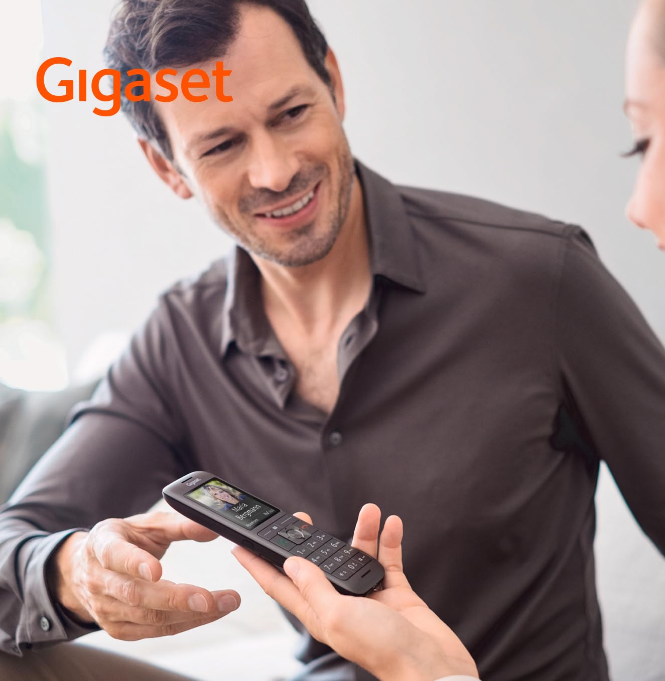 Gigaset E630 Telefono Cordless, Resistente a Urti e Spruzzi, Nero | Vibrazione, funzione torcia, [Versione Italiana]