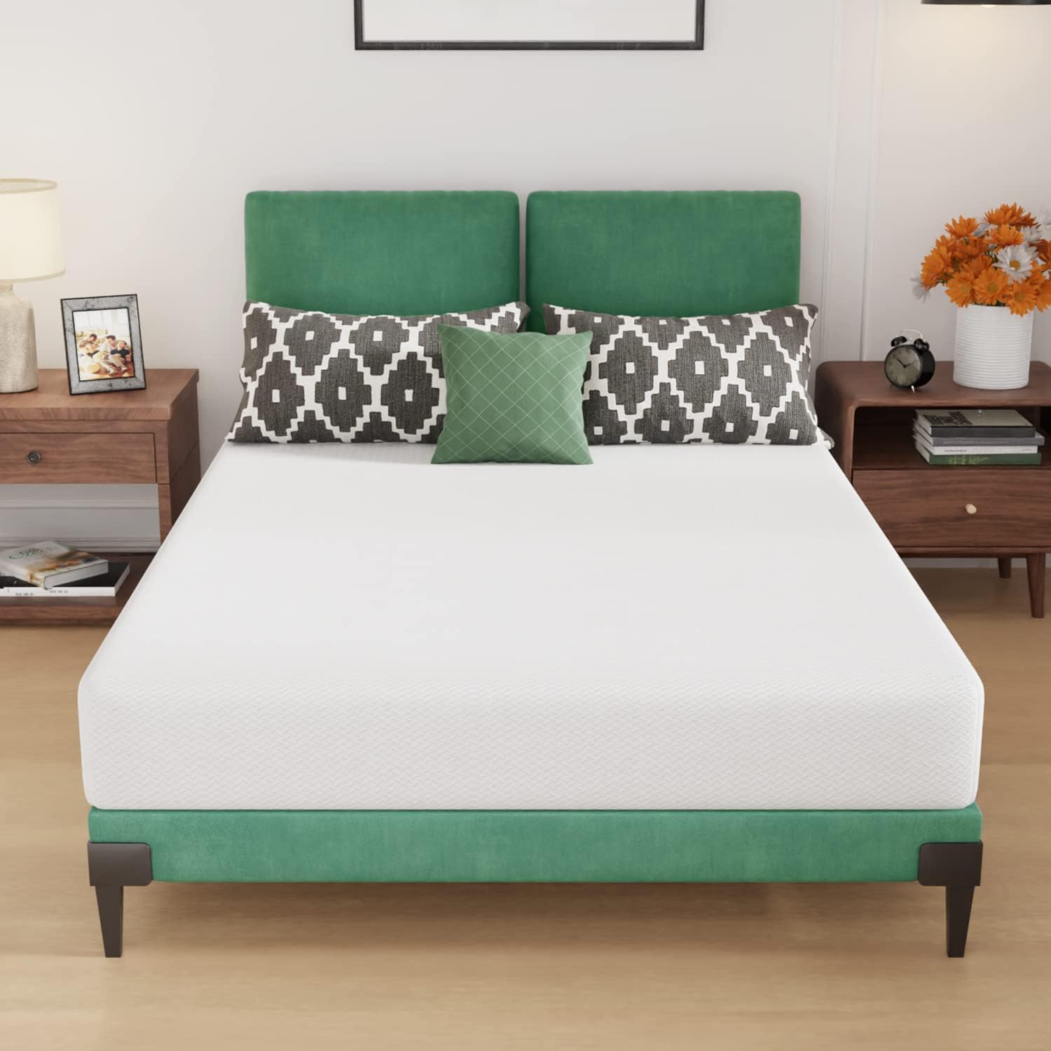 Base Foam Mattress 8 inch Mattress, CertiPUR-US Certified,Breathable Bed Mattress for Cooler Sleep Supportive & Pressure Relief,Removable Soft Cover,White Full