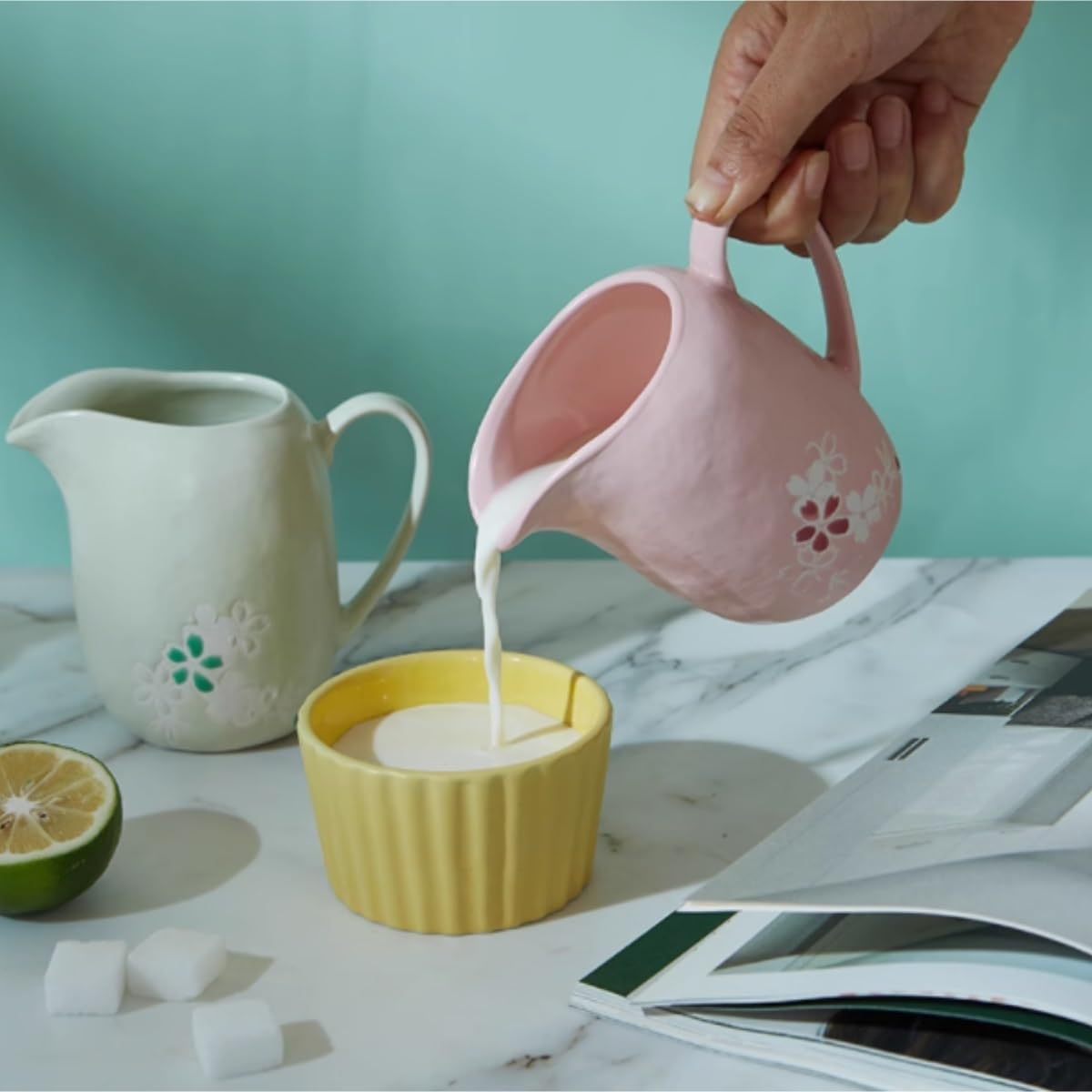 Barca per salse e lattiera in ceramica dipinta a mano, teiera rosa per condimenti per insalata, caffè, succhi di frutta, elegante servizio da cucina e ristorante