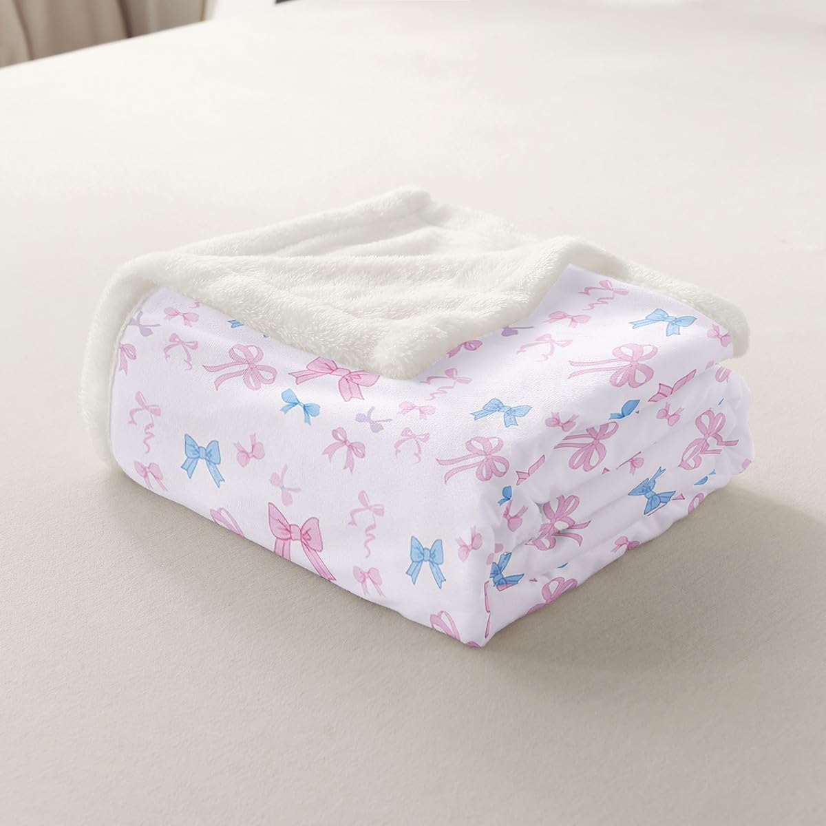 Bow Pattern Bed Blanket Pink and Blue Throw Blanket Lightweight Soft Cozy Luxury Bowknot Fleece Blanket Cartoon Cute Flannel Blanket for Sofa Bedroom Office Travel All Season(Twin 60"x80")