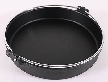 Amazon.com: Chubu Tokiwa Iron Sukiyaki Pot with Black Vine