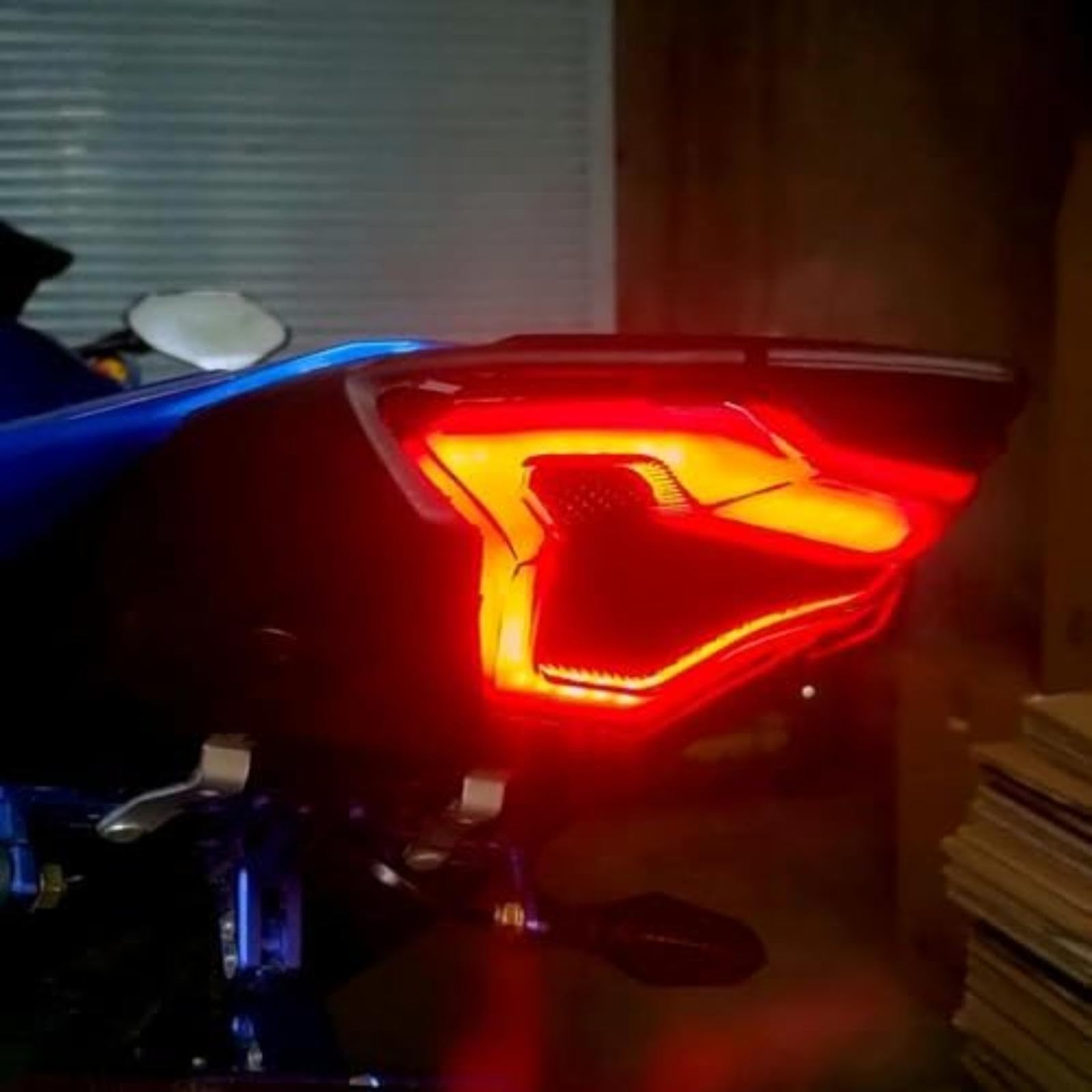 Luce posteriore per moto con indicatori di direzione, ricambio per YZF R3, R25, Y15ZR, MT-07, FZ07, LC150 Luce di indicatore di direzione per bicicletta Luce di indicatore di direzione