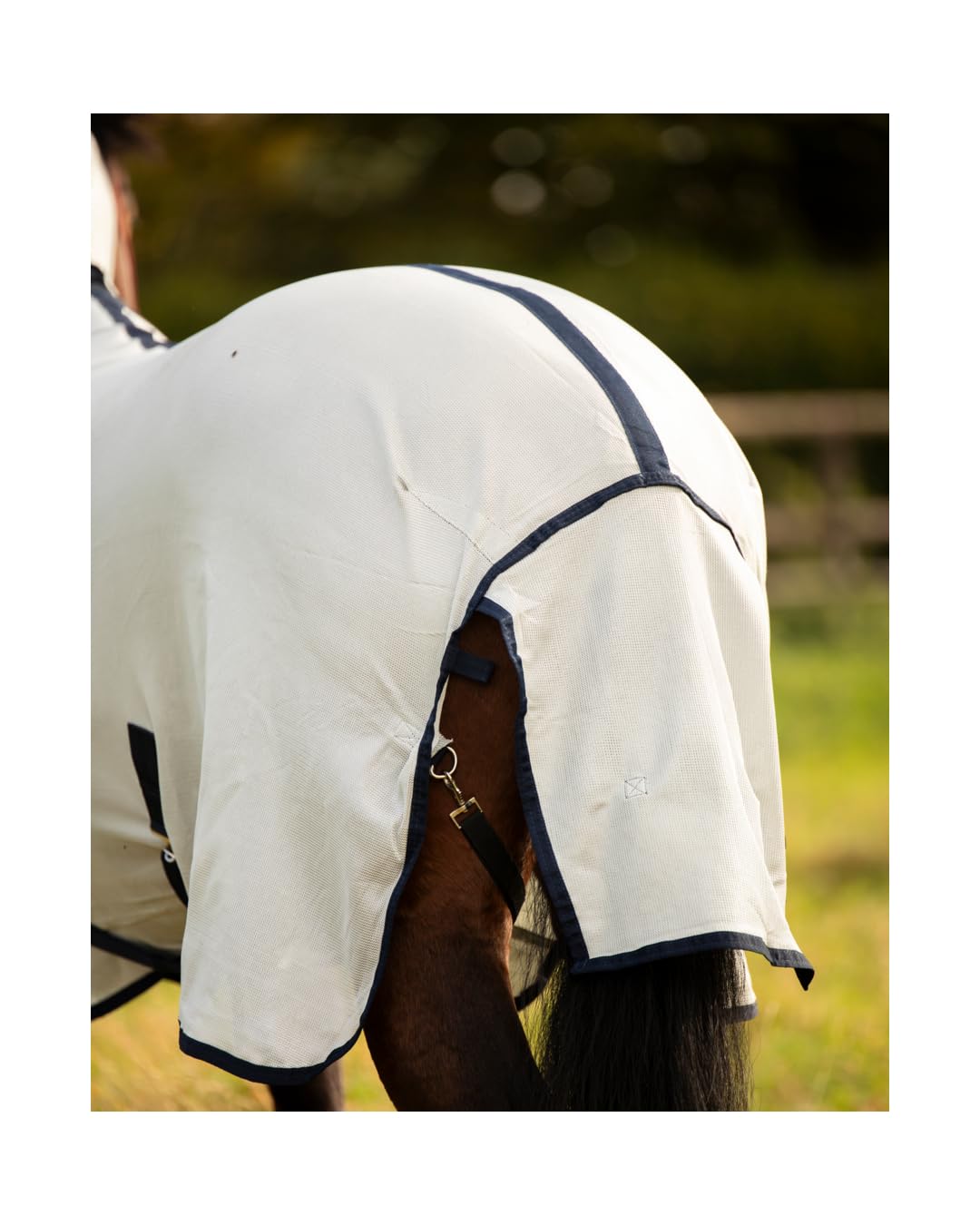4Horses Fliegendecke Multi Defender, atmungsaktive Pferdedecke mit UV-Schutz, Insektenschutz, abnehmbarem Halsteil und Kreuzbegurtung