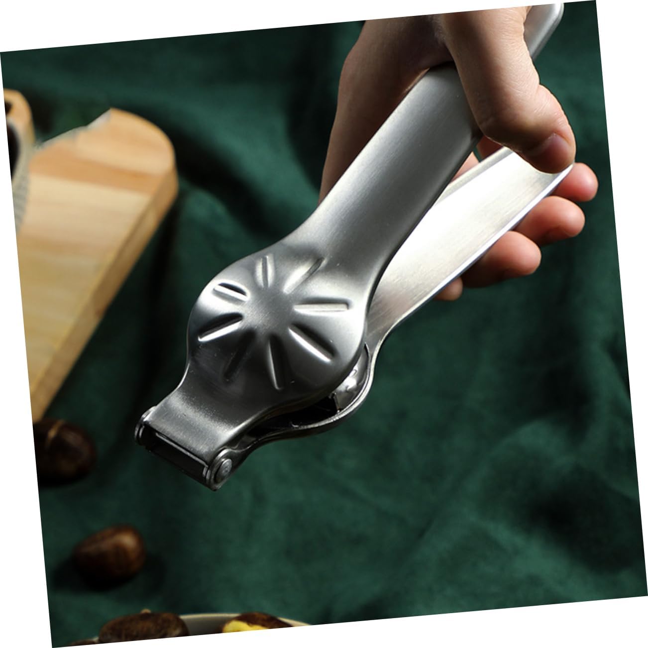 Kitchen Gadgets Quick Chestnut Cutter Quick Convenient Nut Opener Simple Walnut Opener Heavy Duty Walnut Opener Biscuits Manual Chestnut Opener Metal Stainless Steel Hazelnut Tongs