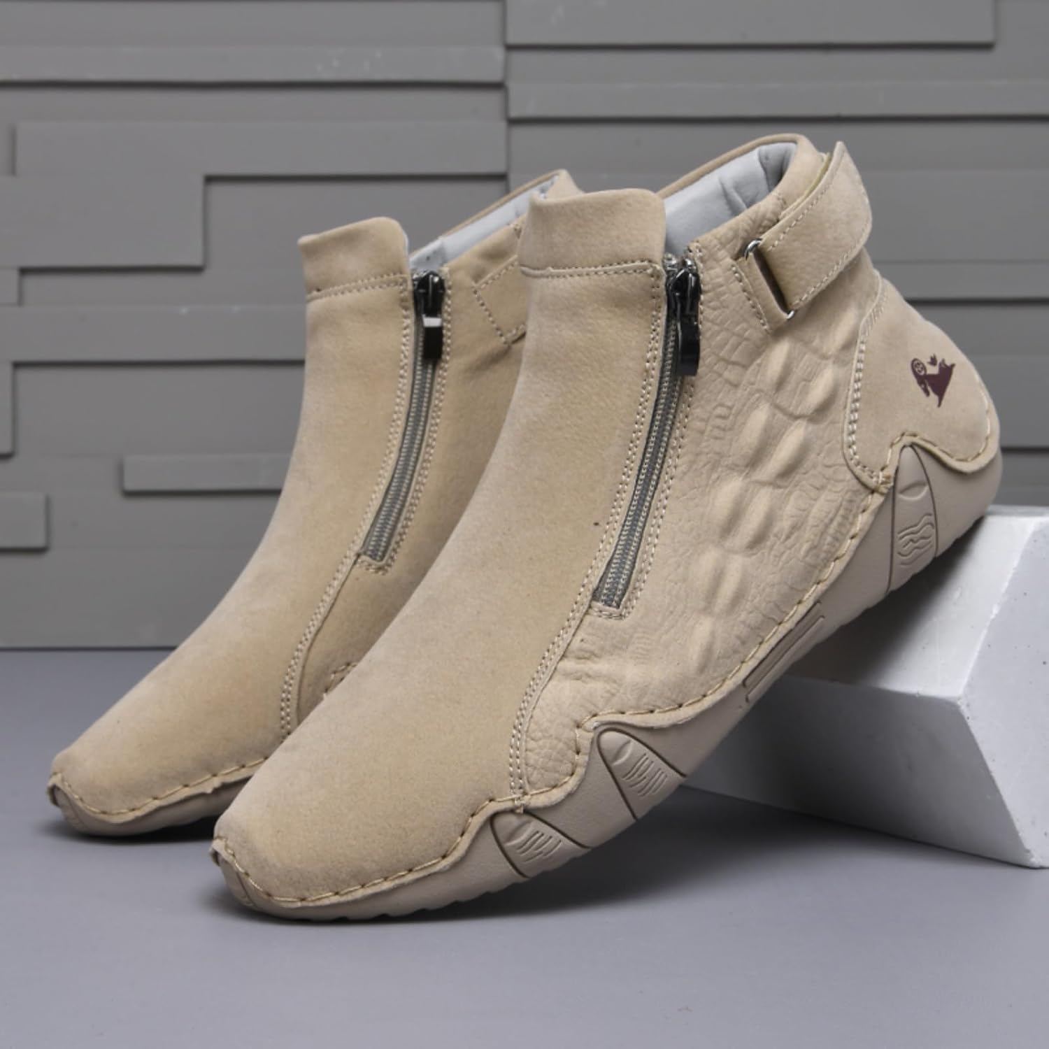 Mens Mid-Top Leather Chukka Ankle Boots with Side Zipper Casual Comfortable Round Toe Non-Slip Flats Loafers for Walking Outdoor Hiking