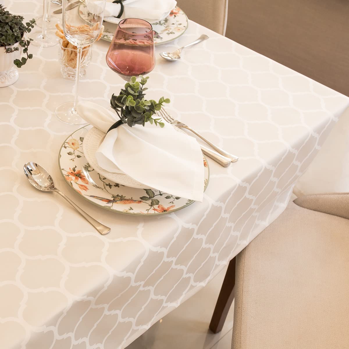 Toalha De Mesa Impermeável 10 Lugares 1,70 X 3,20m Jacquard (Marrocos Bege)