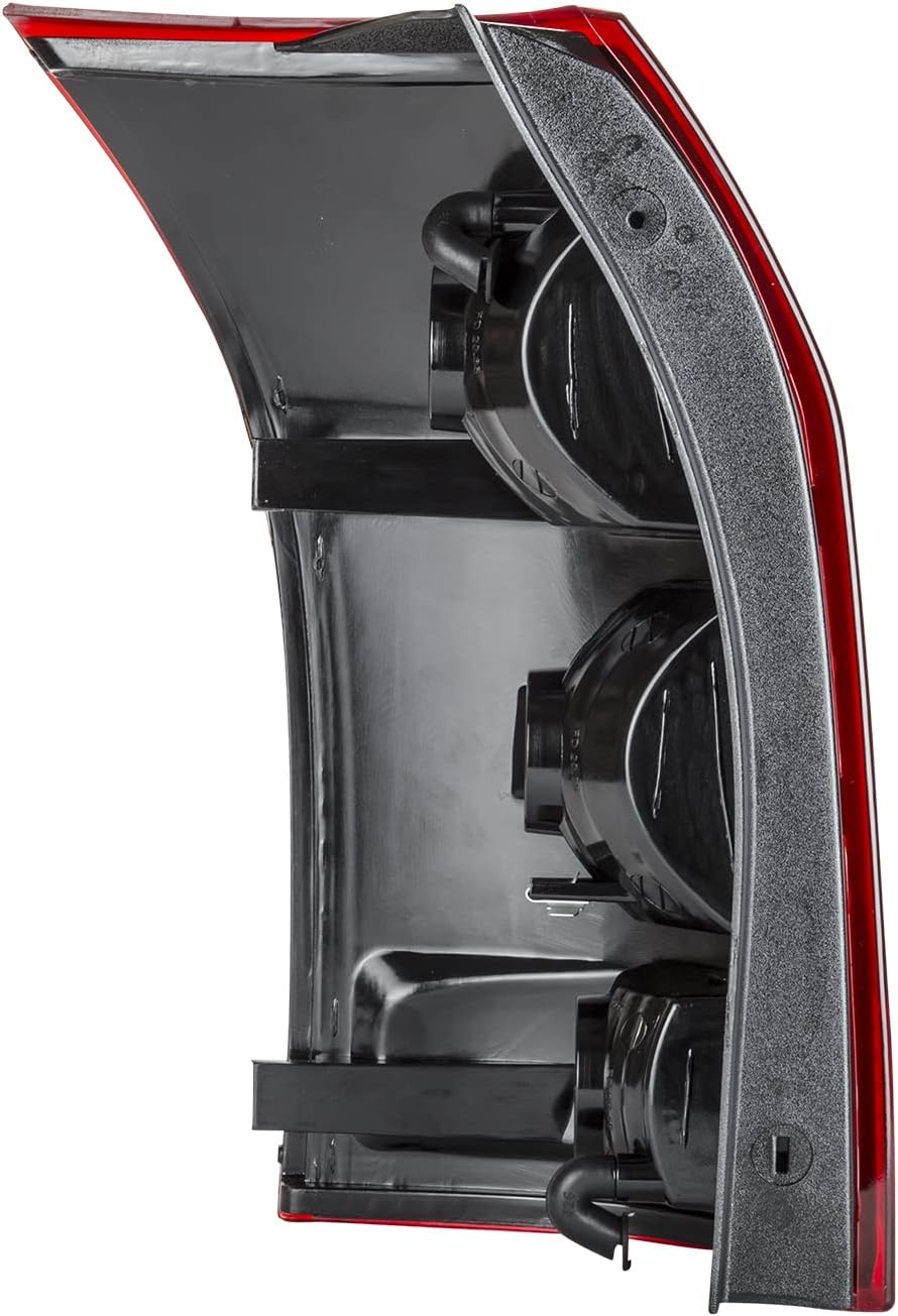 TYC 11-6131-01 Saturn Vue Passenger Side Replacement Tail Light Assembly