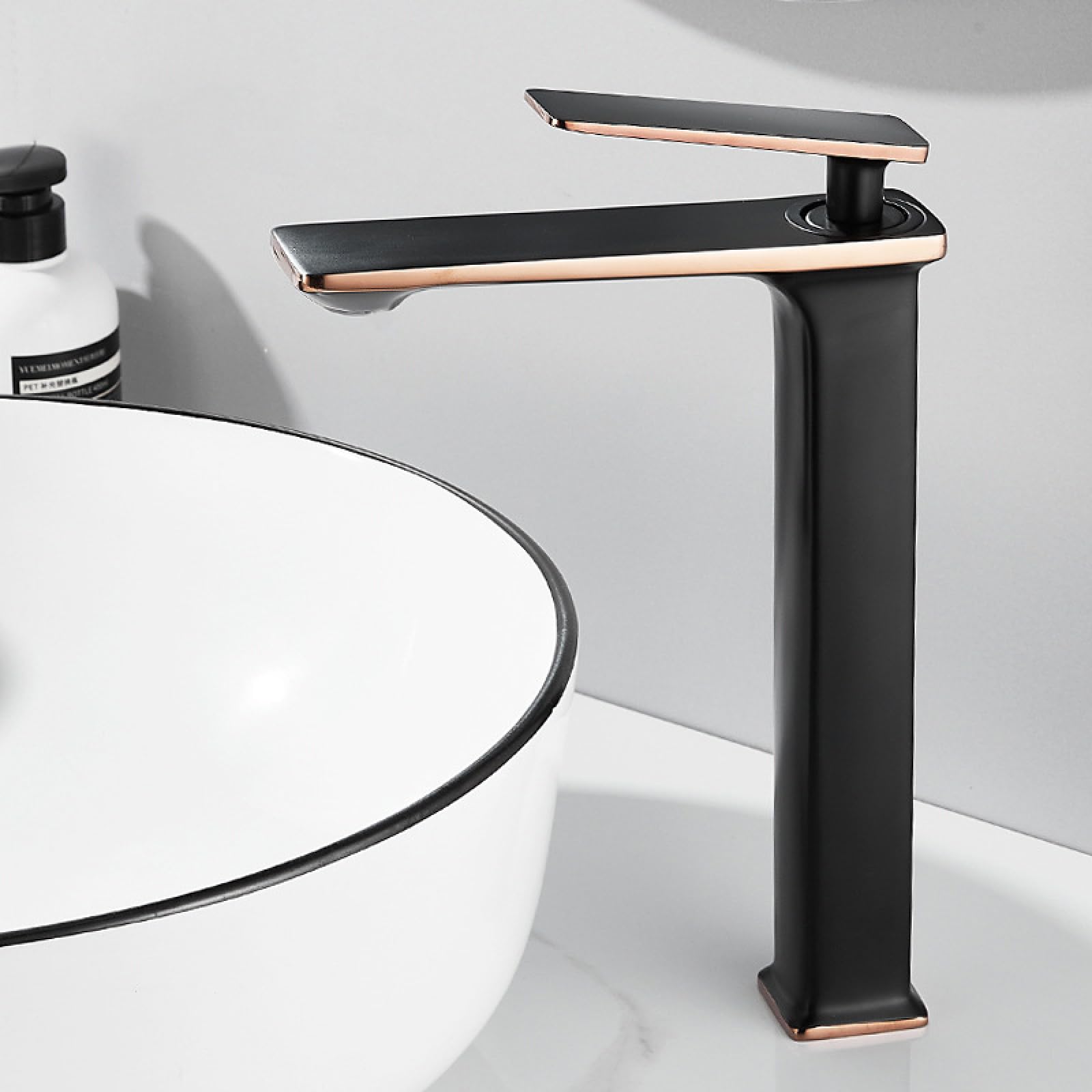 Robinet de lavabo de salle de bain luxe en laiton mitigeur noir et or rose