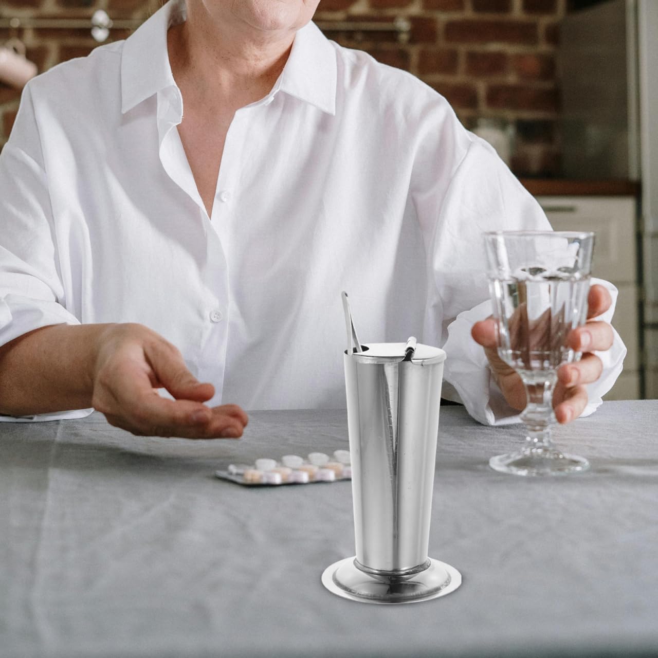 Gatuida Edelstahlgefäß Für Pinzetten Sterilisatorflasche Und Instrumentenhalter Multifunktionale Medizinische Aufbewahrung Kompakt Und Leicht 4.5X2.8X7.9 Zoll
