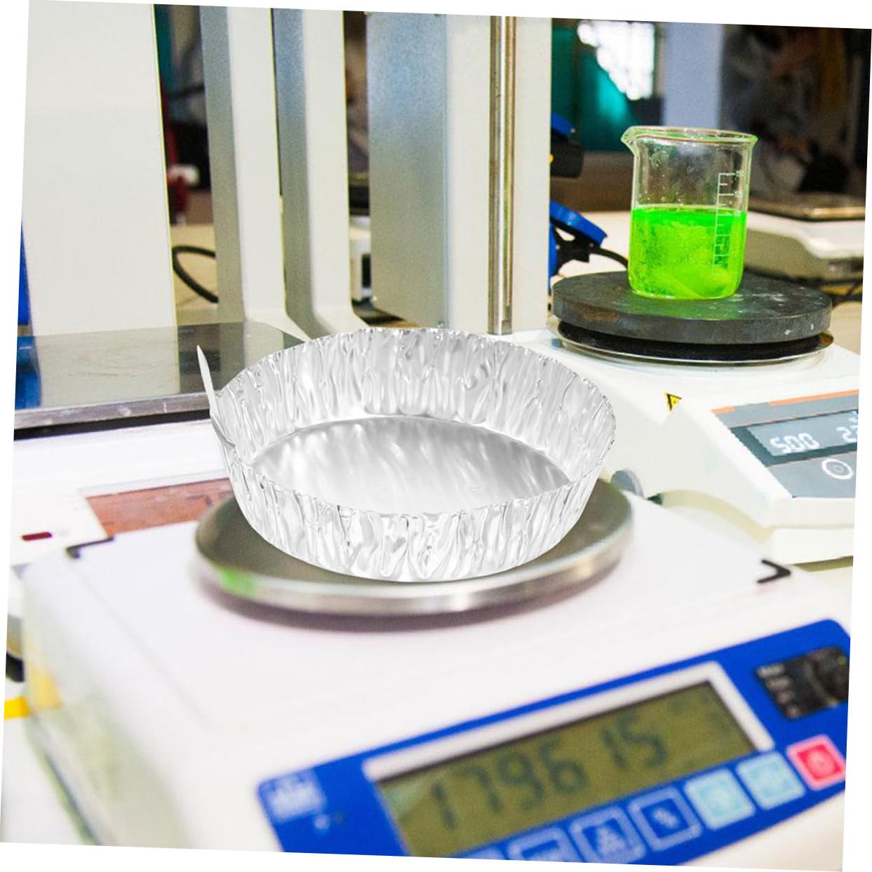 Bandejas De Pesaje De Aluminio Para Laboratorio 200 Piezas, Diámetro 60mm (42ml), Asas y Superficie Lisa Para Manipulación De Muestras En Análisis Químicos