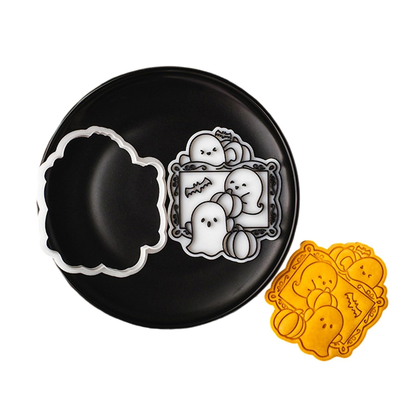 Tsophreniq Japanese Cartoon Specter Shape Cookie Halloween Baking Accessories Molds for Fondant Chocolate Japanese Specter Cookie Molds