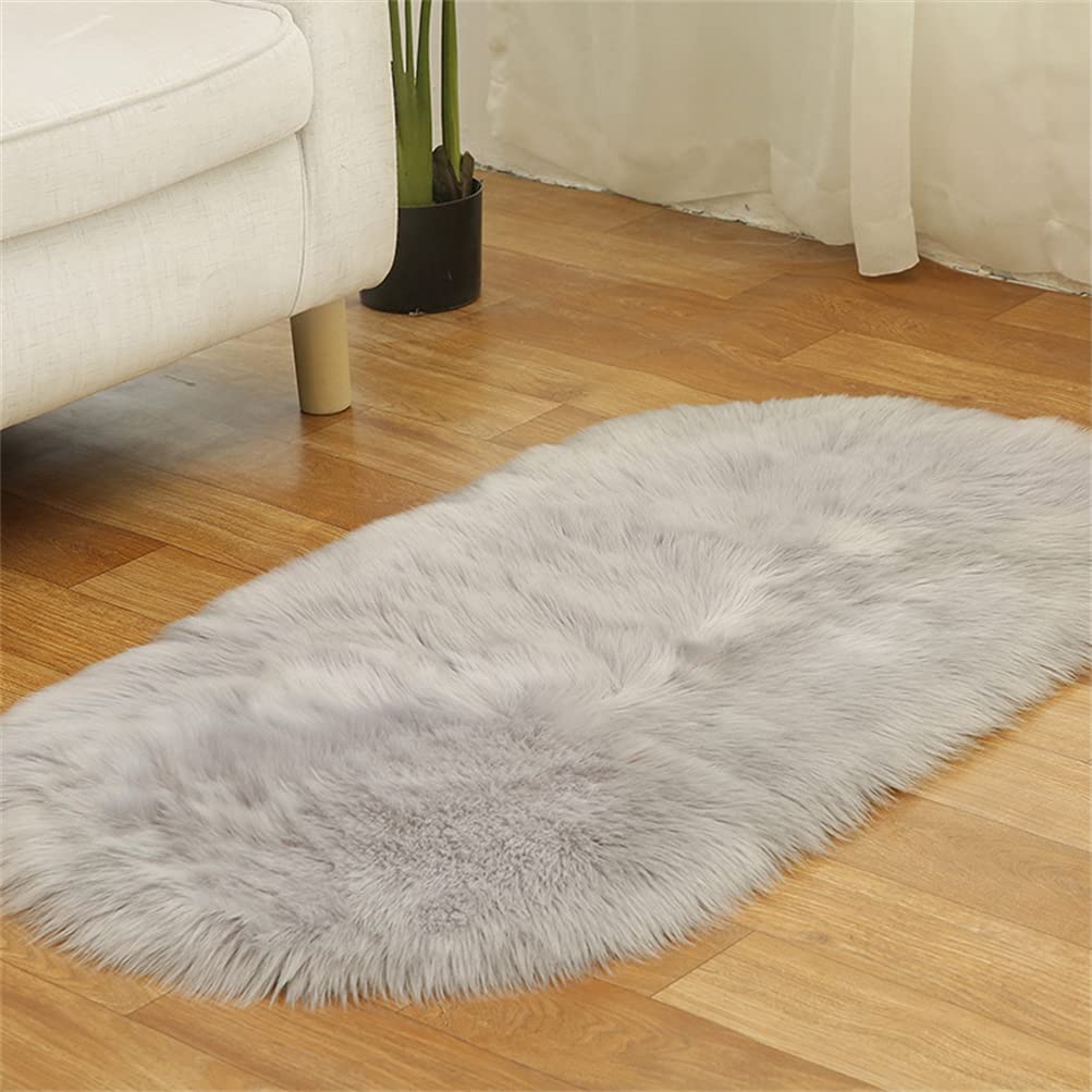 Kunstfell Fell-Teppich, Lammfell Schaffell Teppich Flauschiger Schaffell Bettvorleger für Schlafzimmer Bett oder Wohnzimmer Sofa Deko Waschbar (60 x 120 cm,Grau)