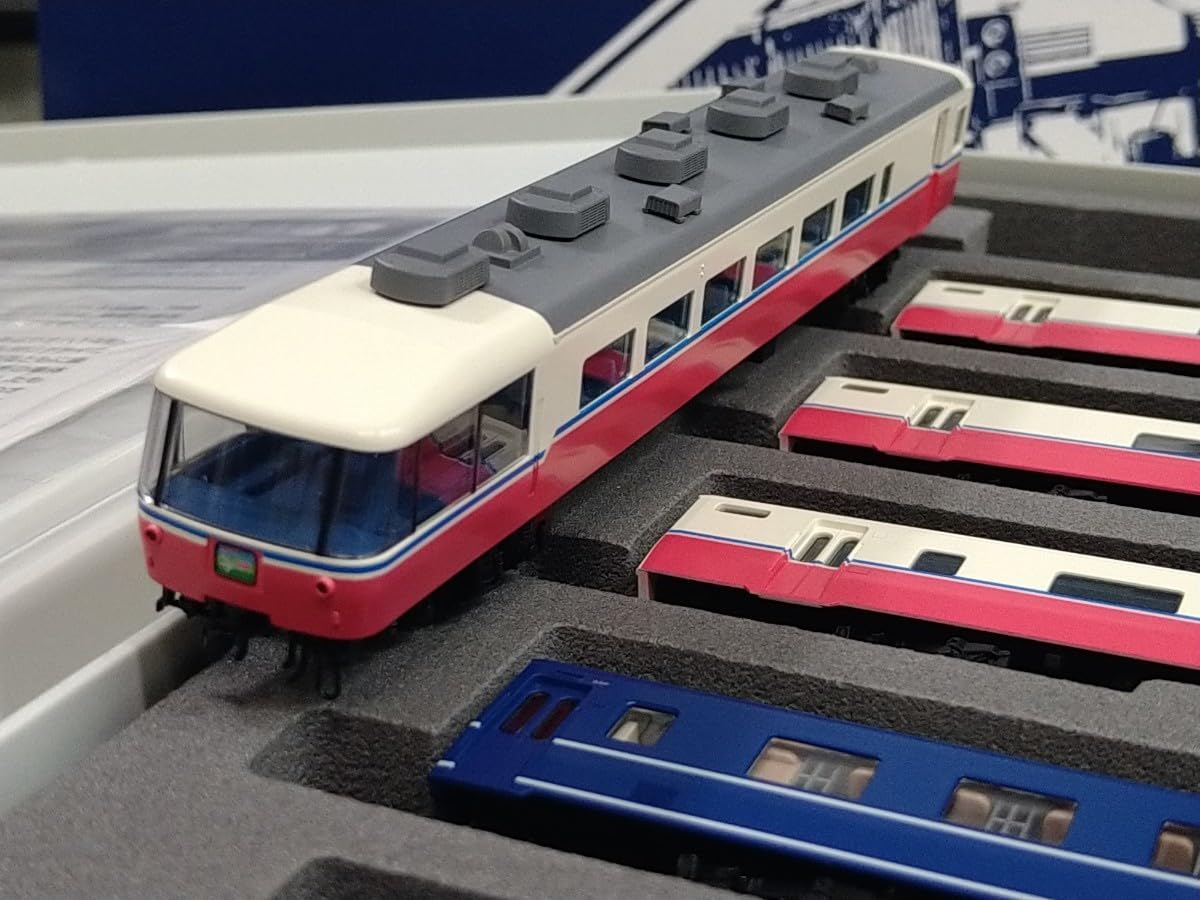 Amazon.co.jp: 品 TOMIX 98697 JR 14系客車 リゾート白馬 6両セット