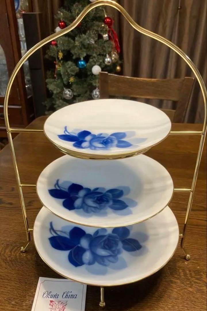 大倉陶園 ケーキスタンド 大倉陶園 (@okuratouen) · Yokohama, Kanagawa