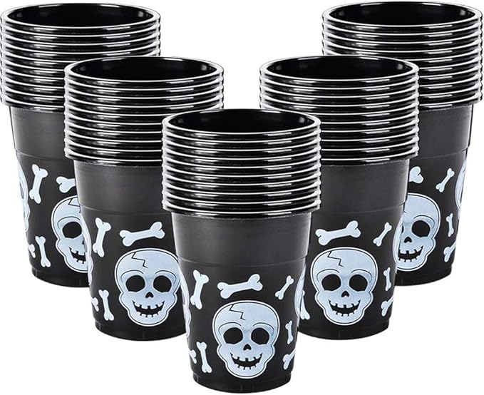 ArtCreativity 50 set Halloween Skull Cups – 16oz Black Plastic Cups for Spooky Drinks & Party Decor – Disposable Drinkware for Trick-or-Treat, Pirate Themes, Kids Parties & Haunted Events