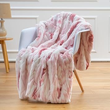 Super Soft Faux Fur Throw Blanket- Royal Luxury Cozy Plush Rose Pink Color Blanket use for Couch Sofa Bed Chair, Reversible Fuzzy Faux Fur Velvet Blanket 50 Inch x 60 Inch Printed Pink