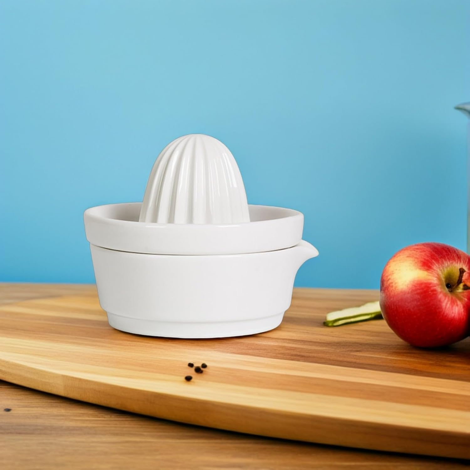 Manual Ceramic Citrus Juicer White Small Size Fruit Squeezer for Lemon Orange Grapefruit, Portable Handheld Manual Juicing Tool for Home Kitchen Use