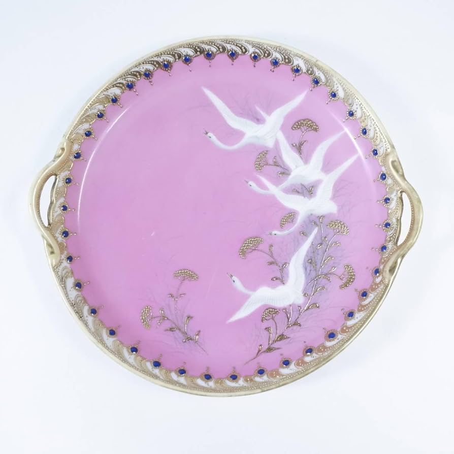 オールドノリタケ代表的な作品金盛りが豪華なプレート　スワン湖畔M NIPPON オールドノリタケ代表的な作品金盛りが豪華なプレート スワン