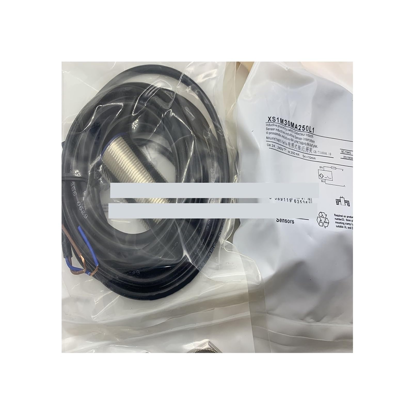 Détecteur XS1M30MA250L2 étanche boîtier laiton nickelé M30